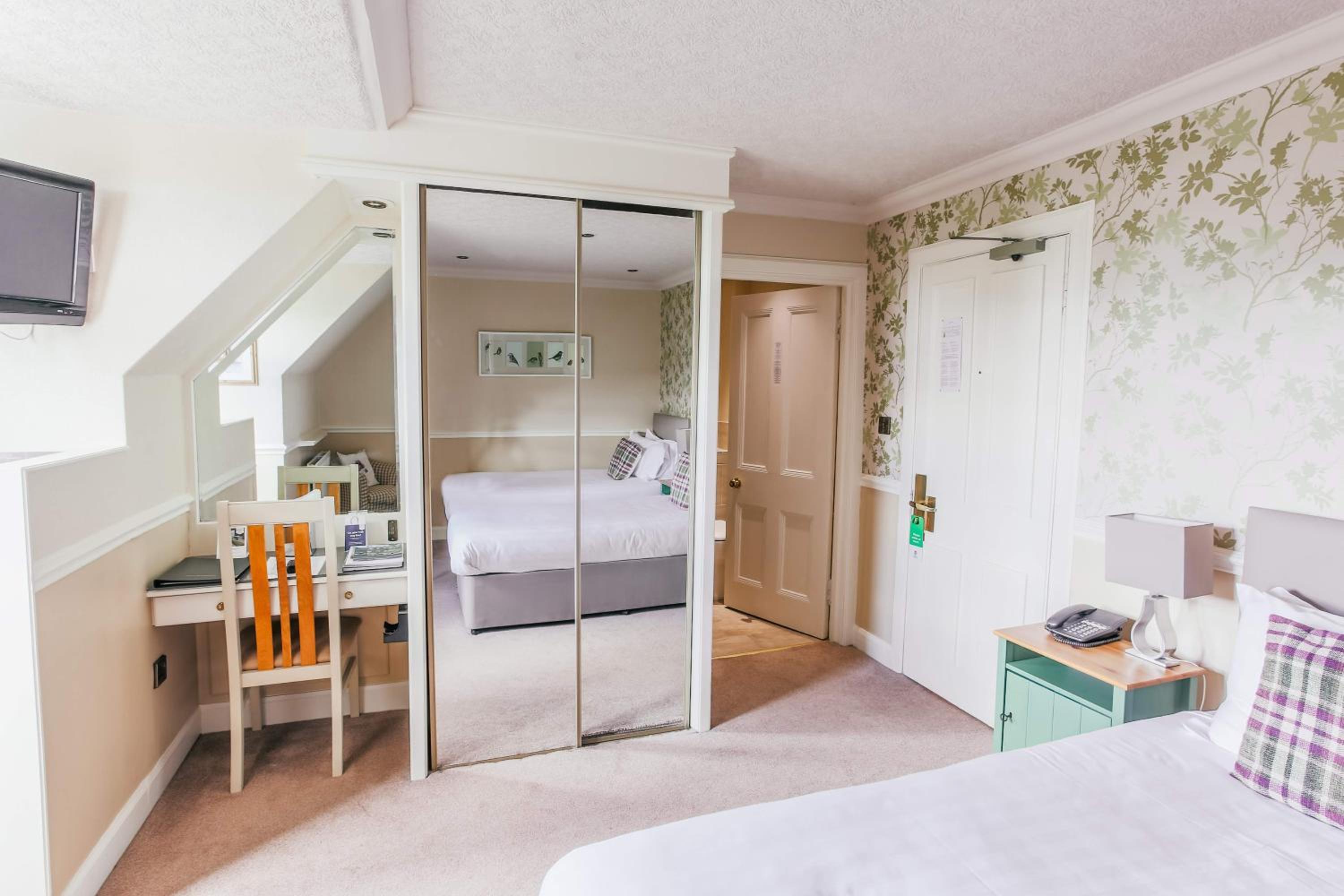 Classic Double Room - Non-Smoking - Photo 1