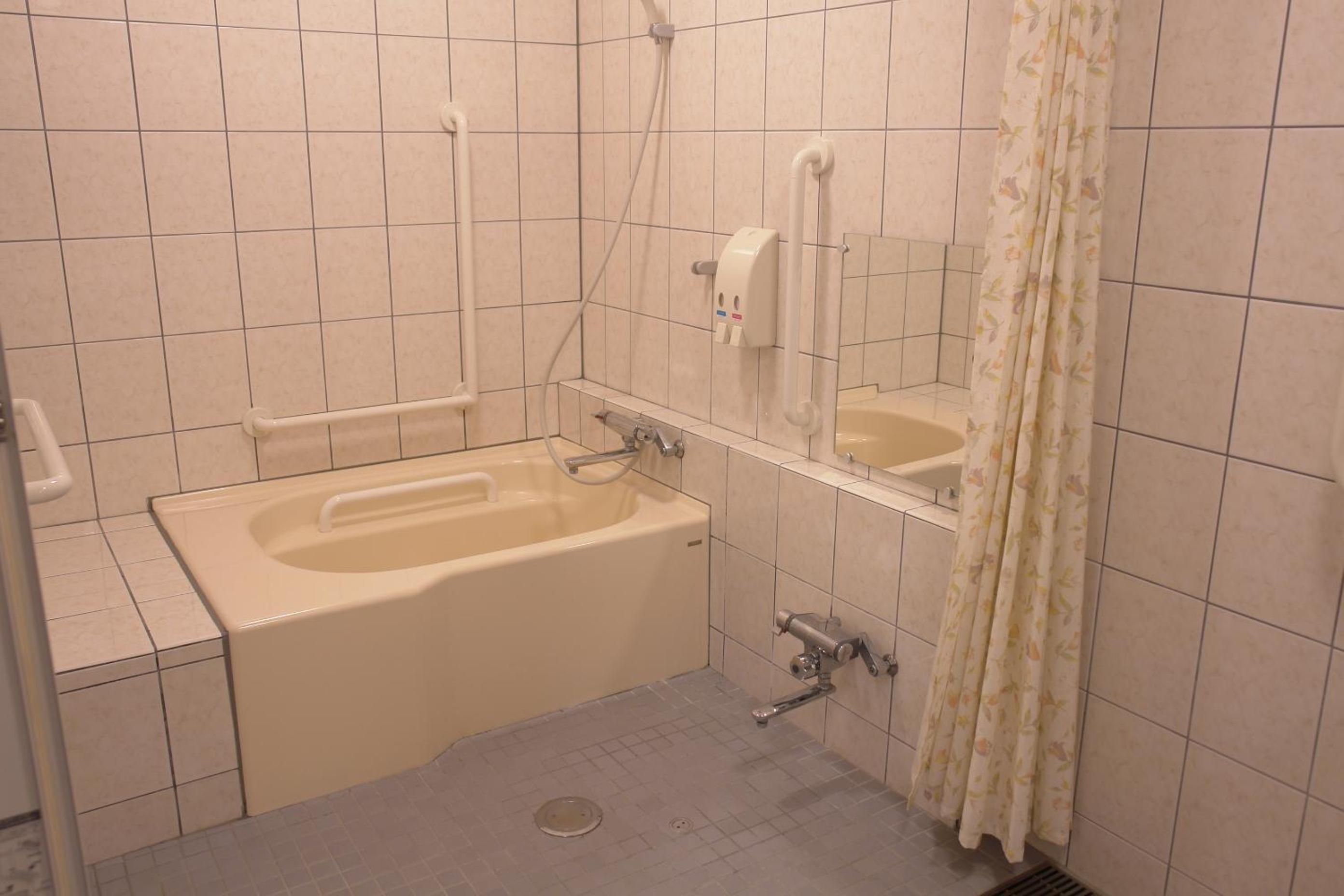 Deluxe Room - Photo 2
