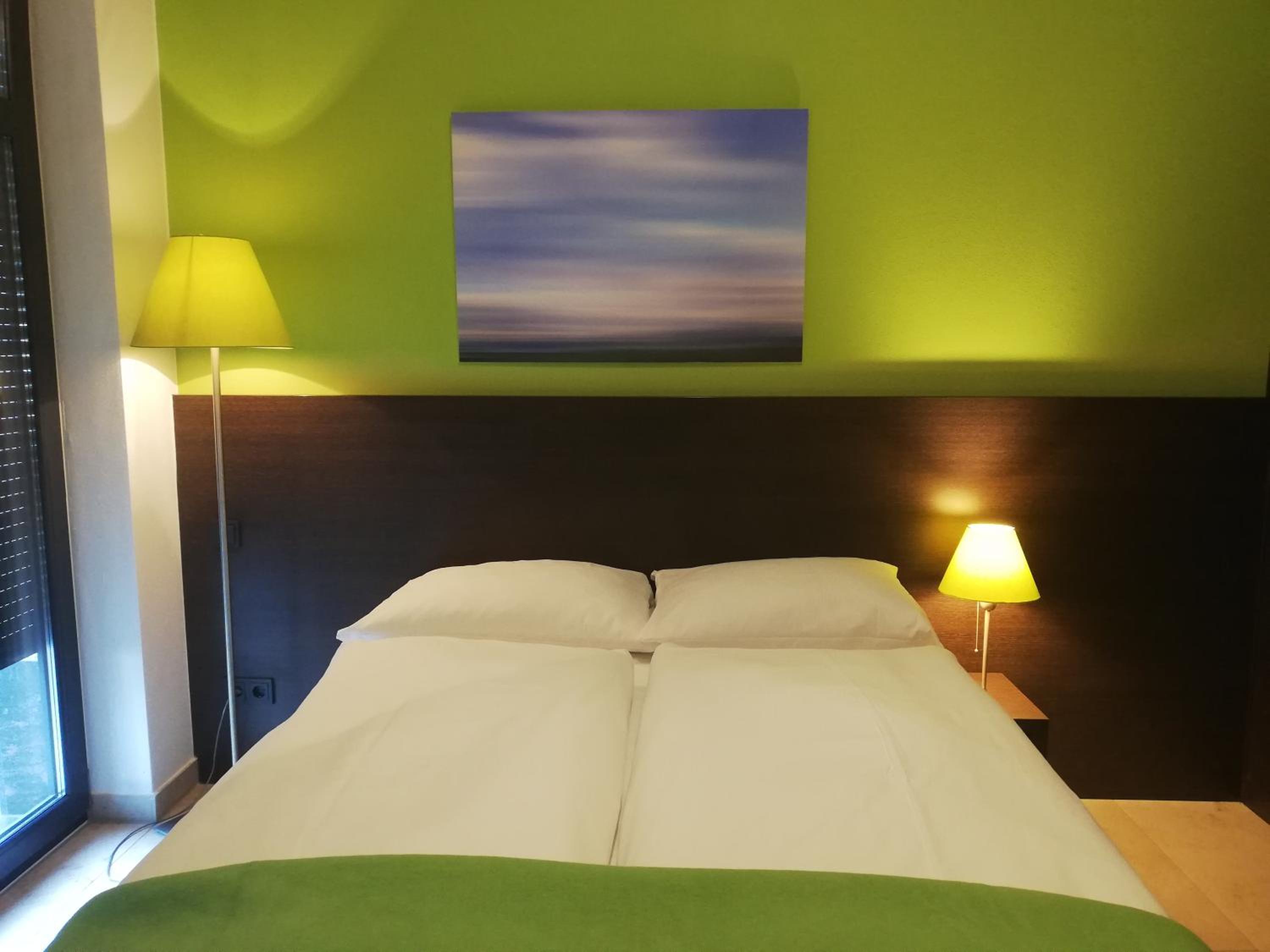 Economy Double Room photo 1