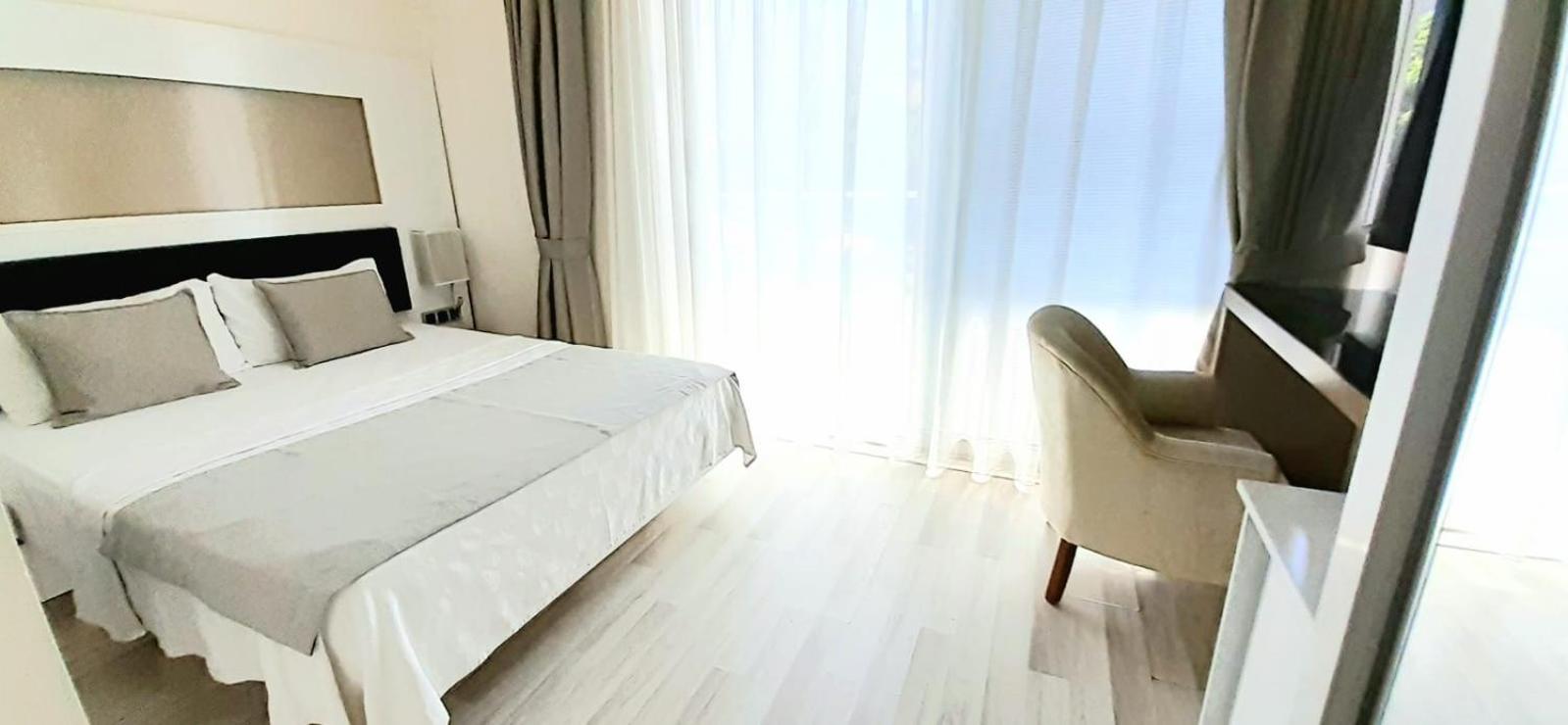 Room with City View