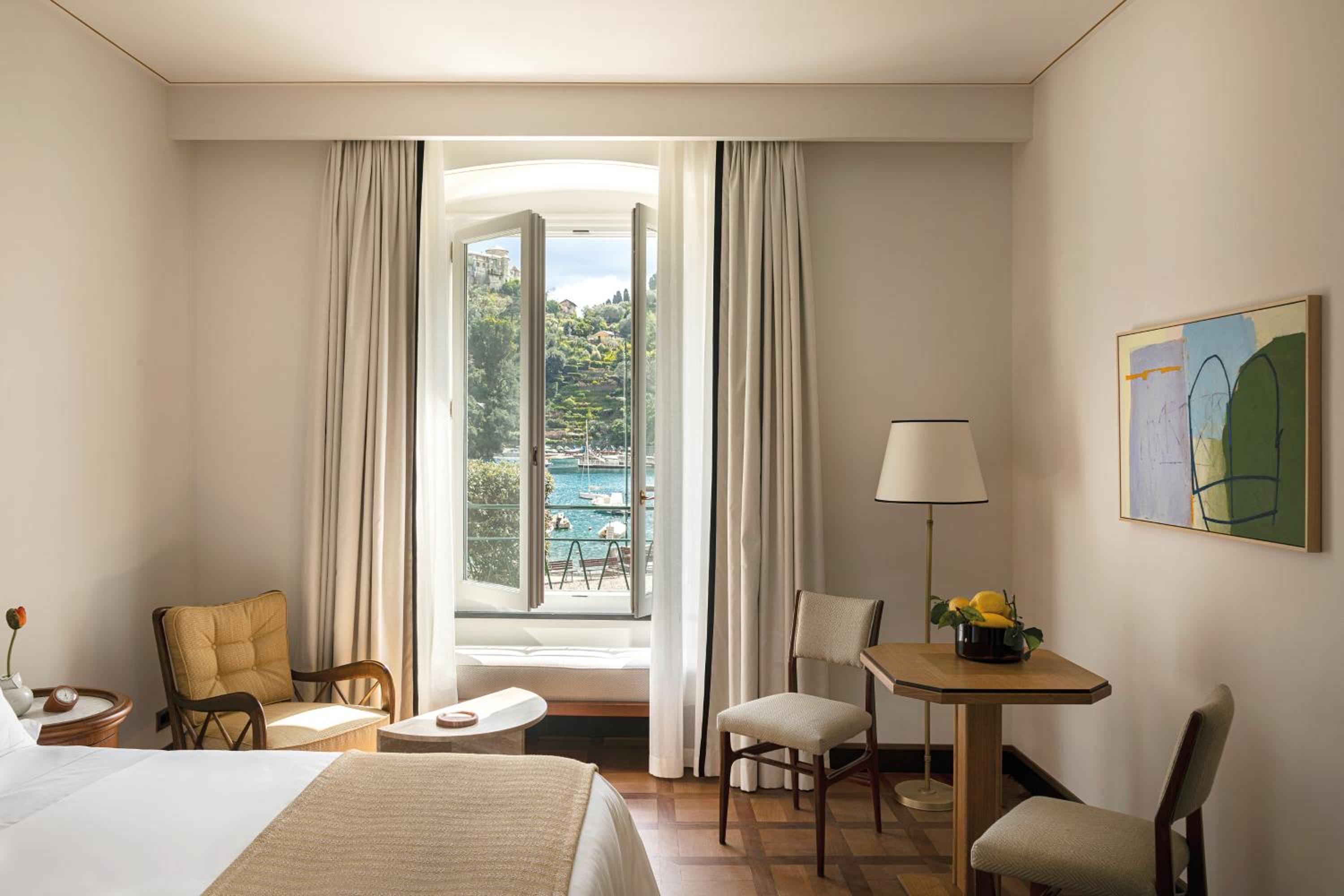 Junior Suite with Balcony and Sea View