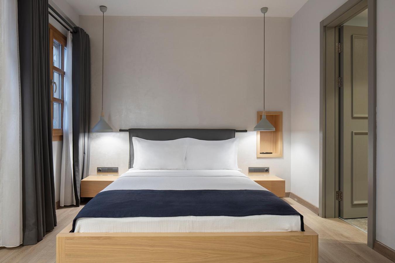 Standard Double Room - Photo 1