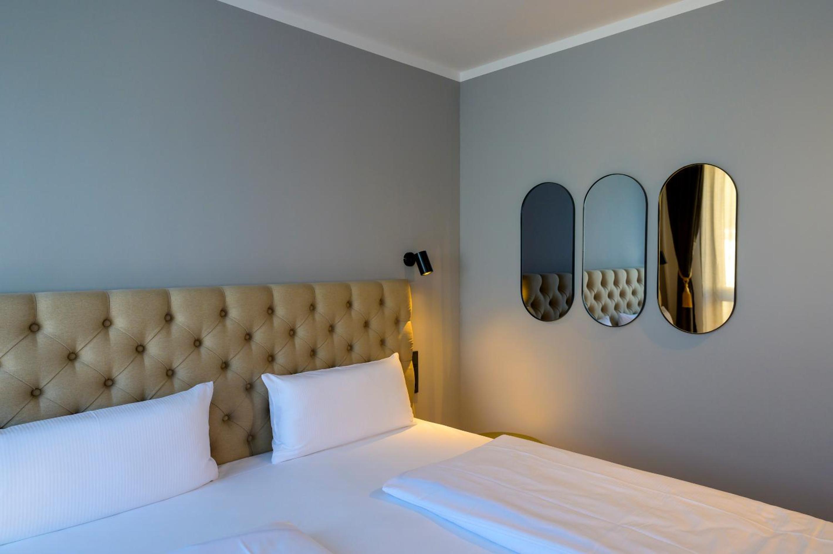 Double Room - Photo 4