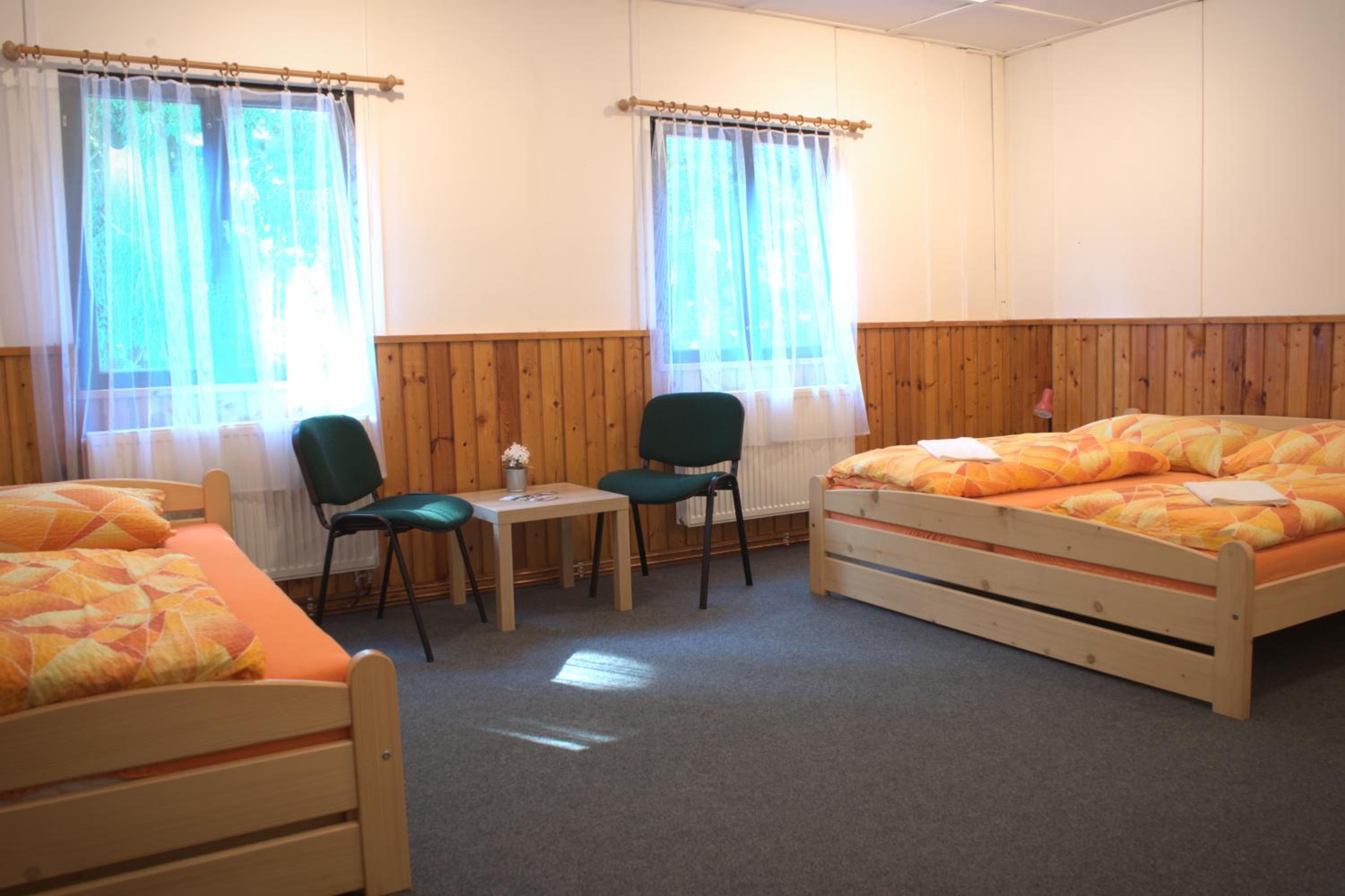 Quadruple Room With Private Bathroom photo 2