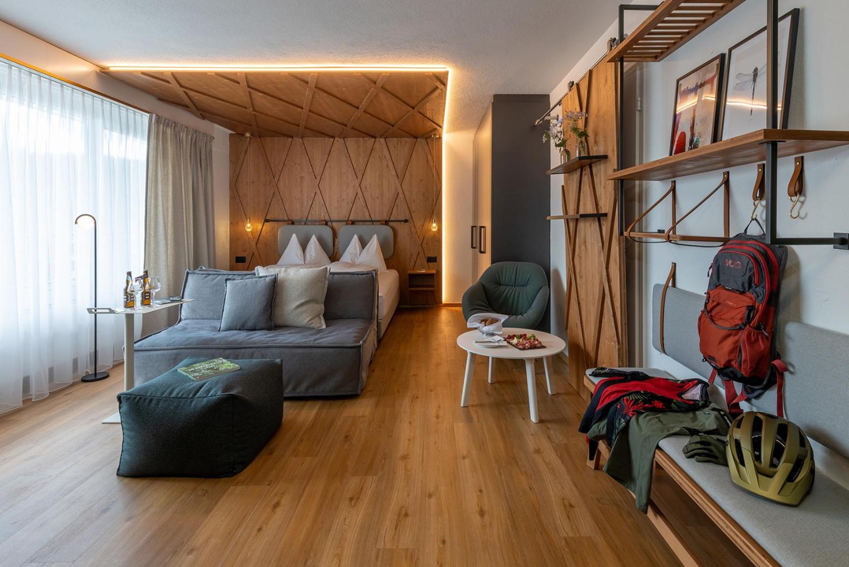 Premium Double Room - Photo 8