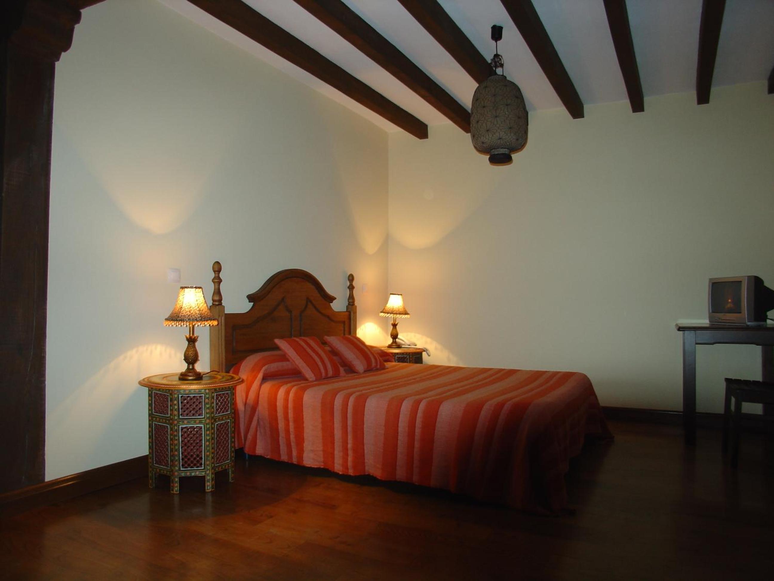 Standard Double Room (2 Adults) photo 2