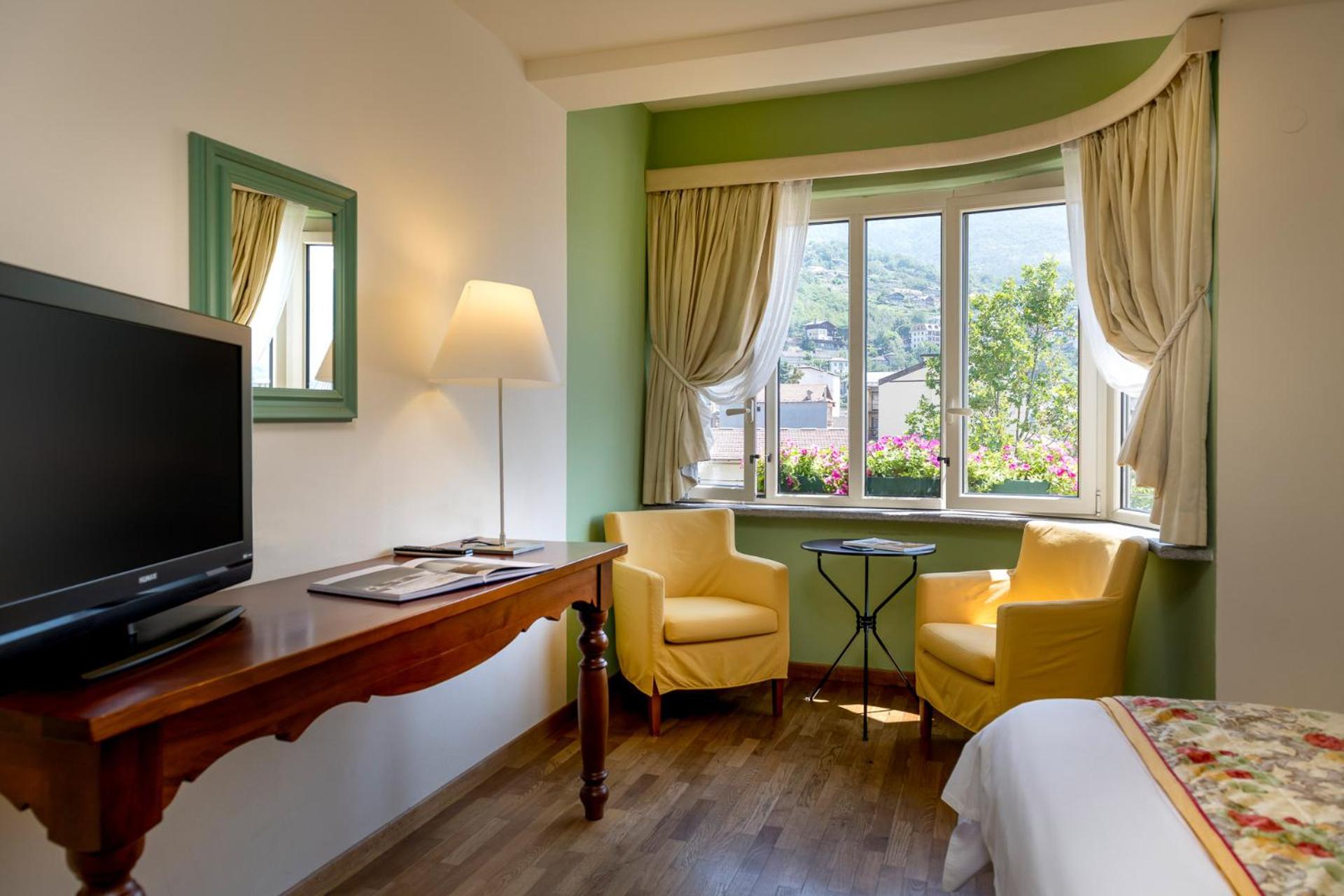 Junior Suite with View photo 3