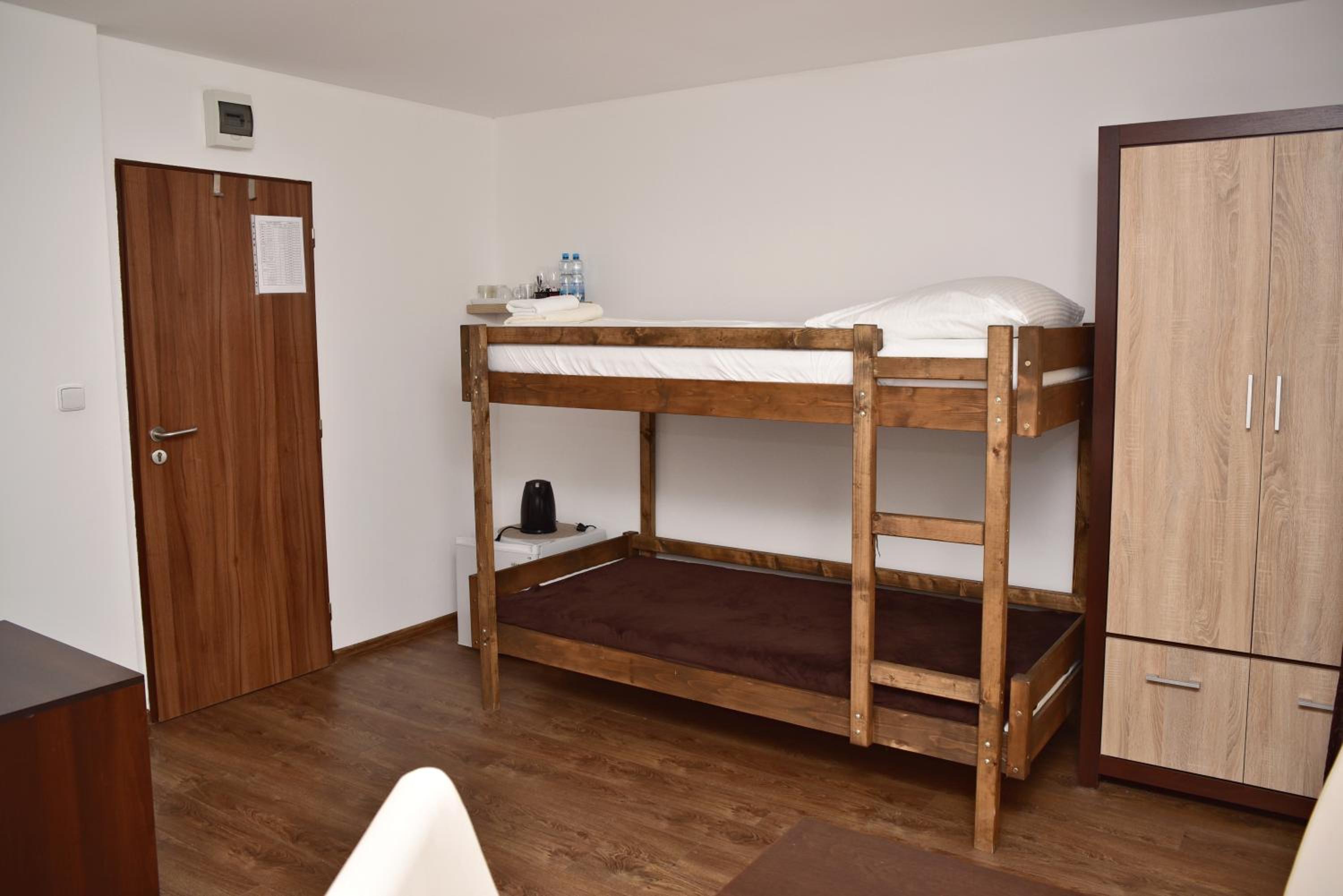 Quadruple Room with Terrace photo 3