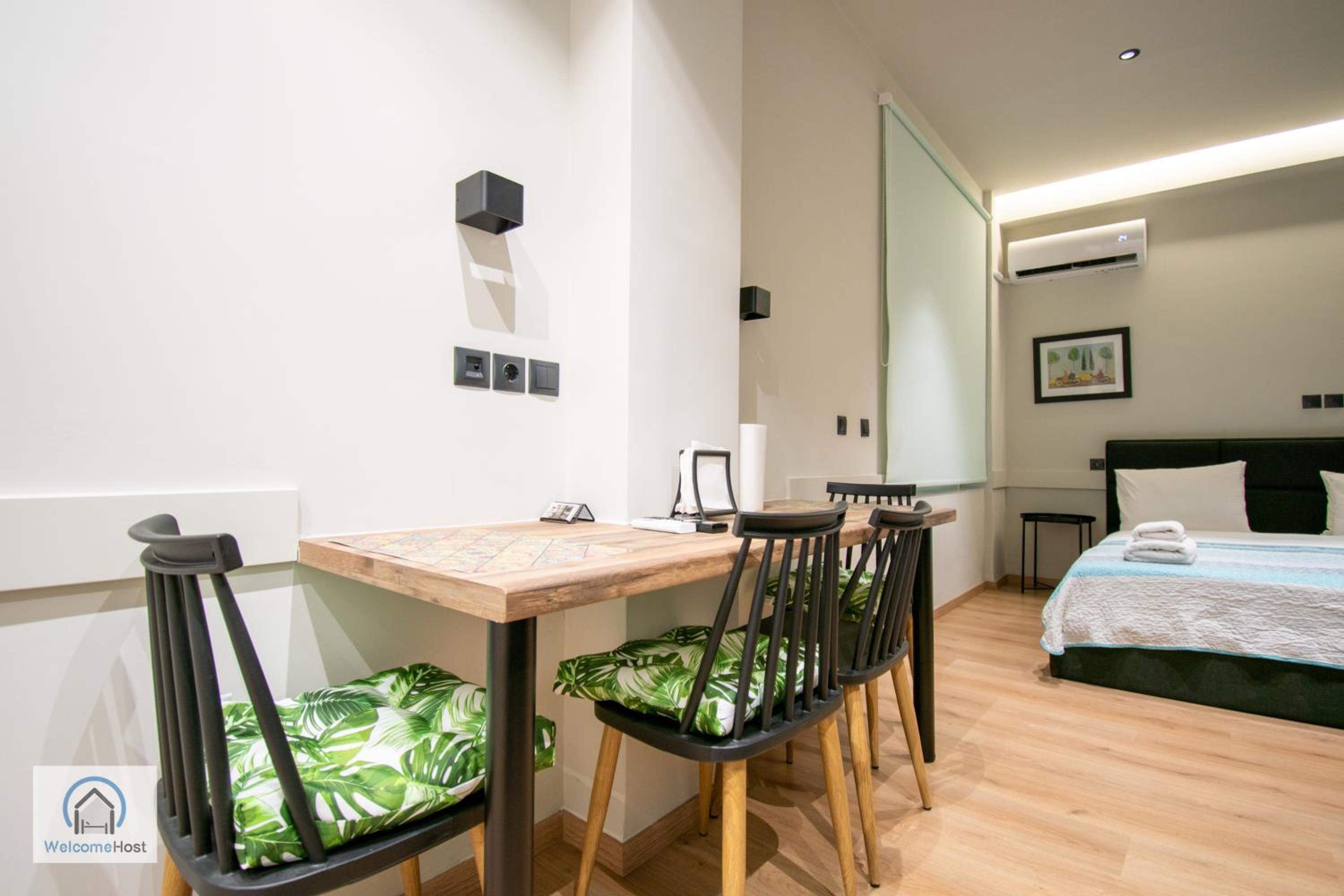 Apartment photo 2