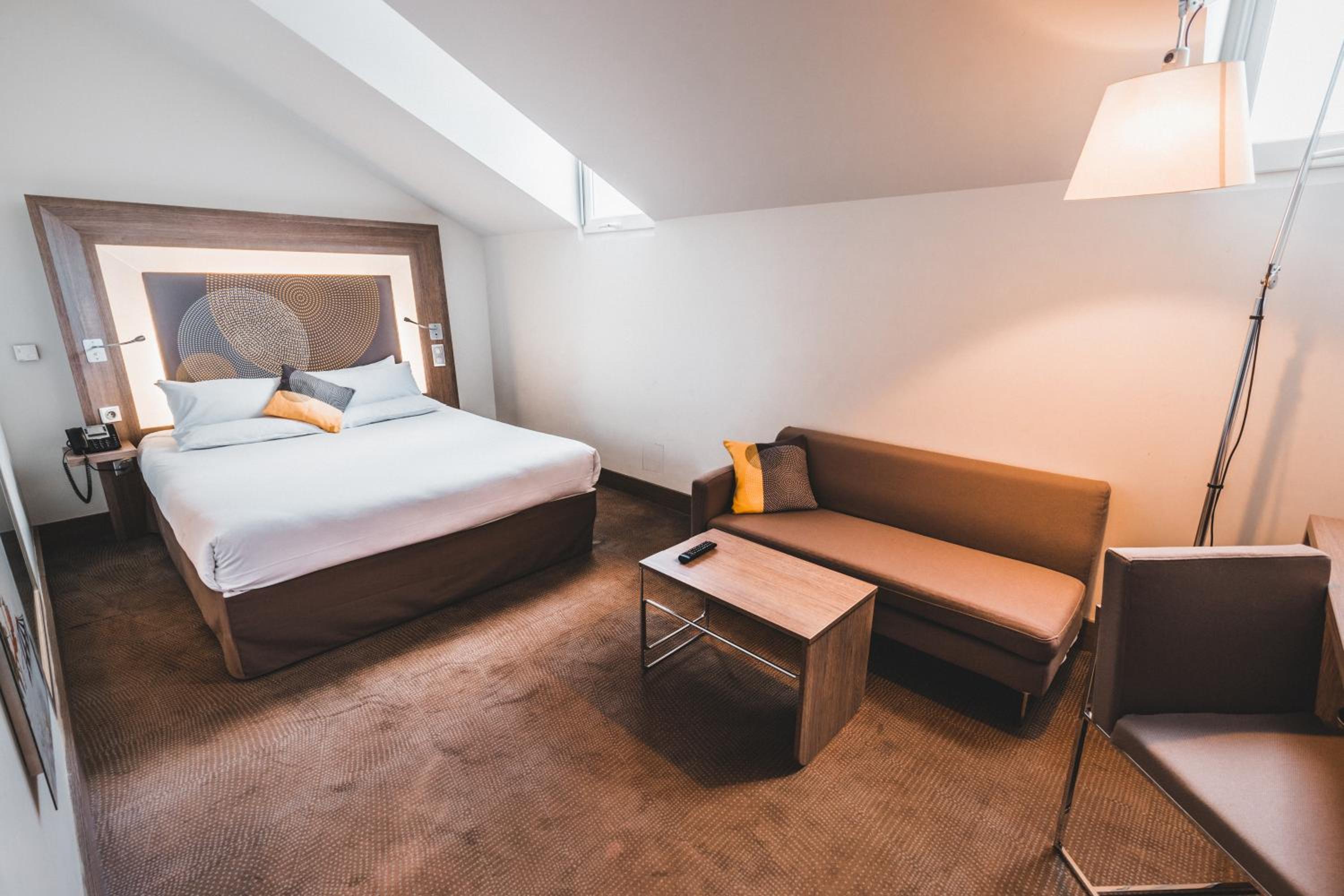 Superior Room with Two Zip Beds photo 2