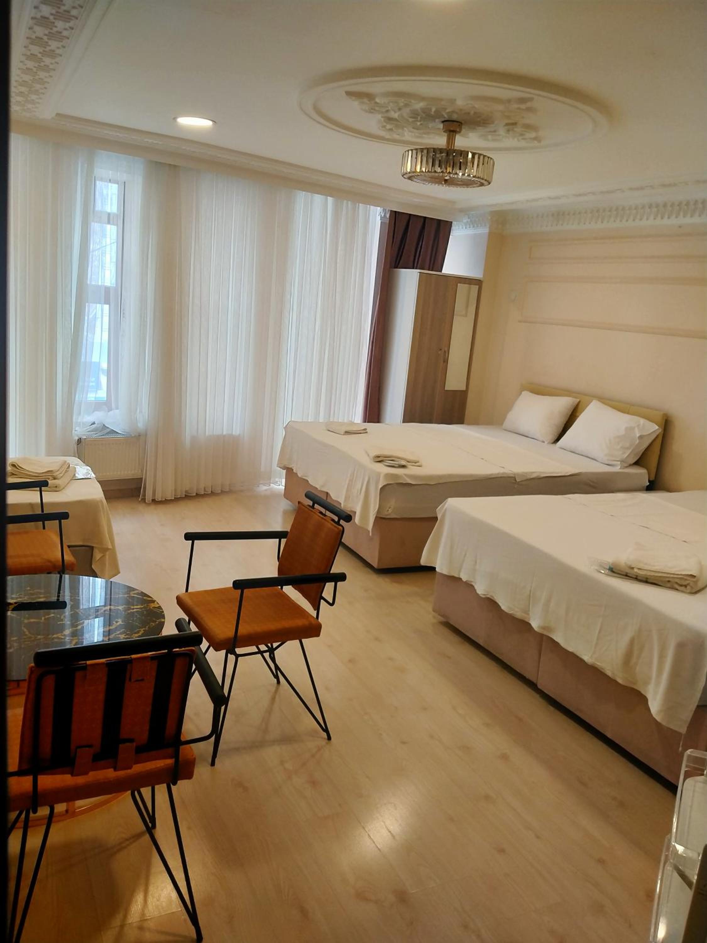 Family Suite photo 1