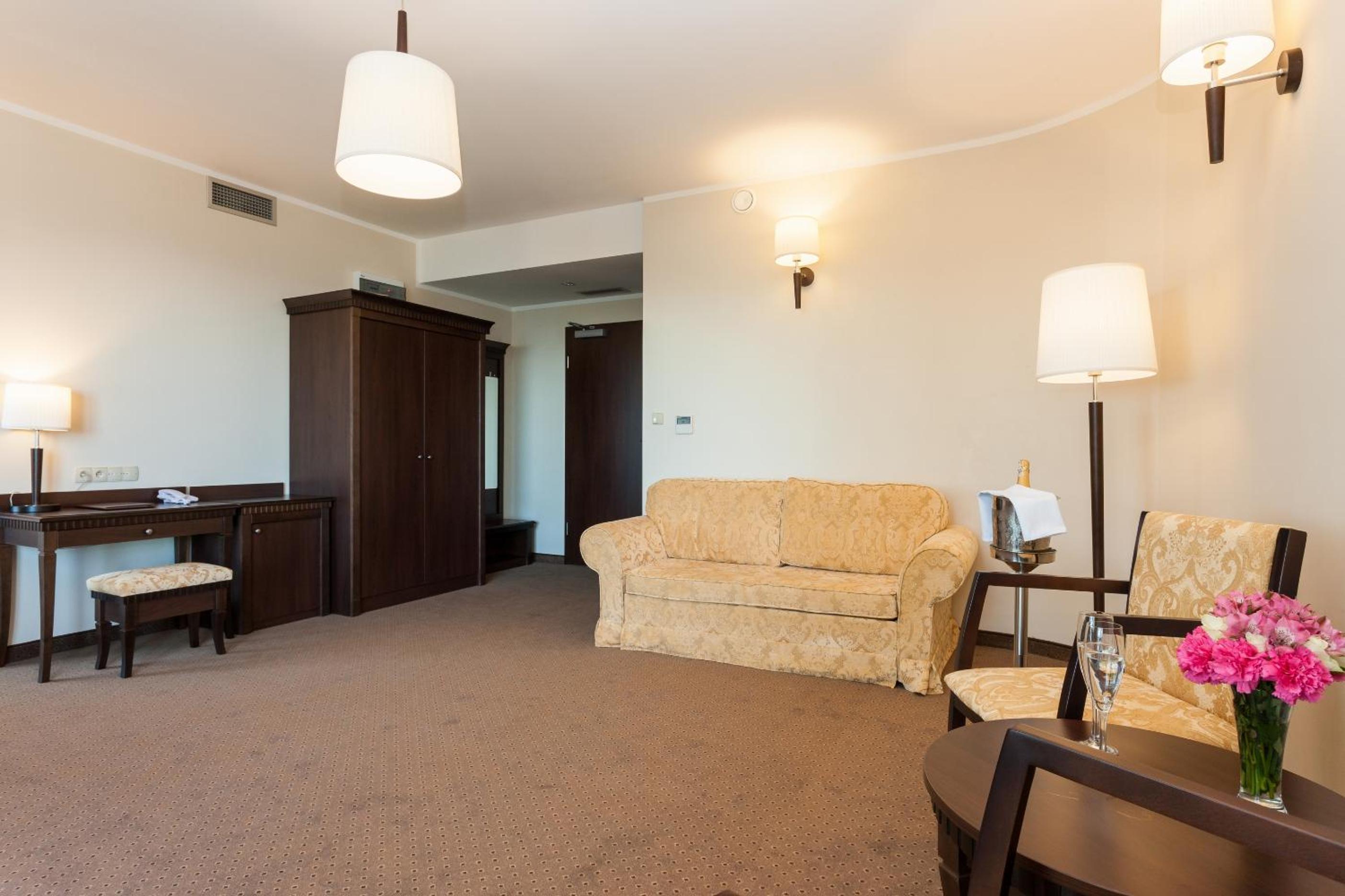 Superior Apartment with Sea View - Photo 4
