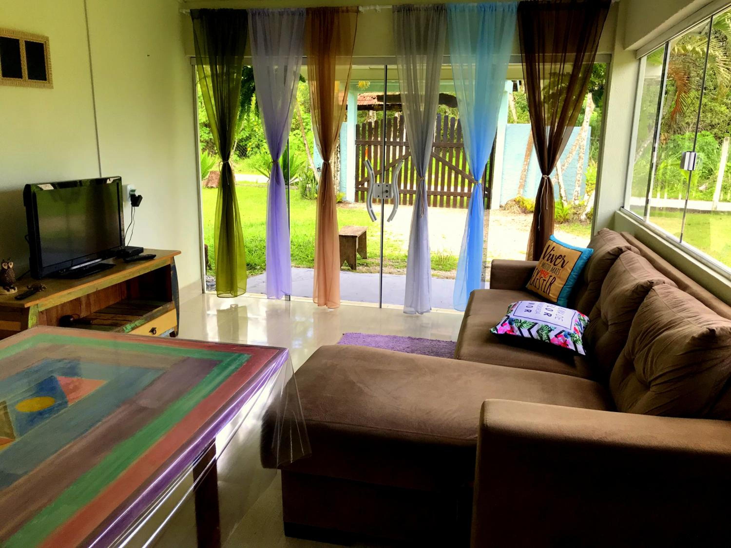 Five-Bedroom House photo 2