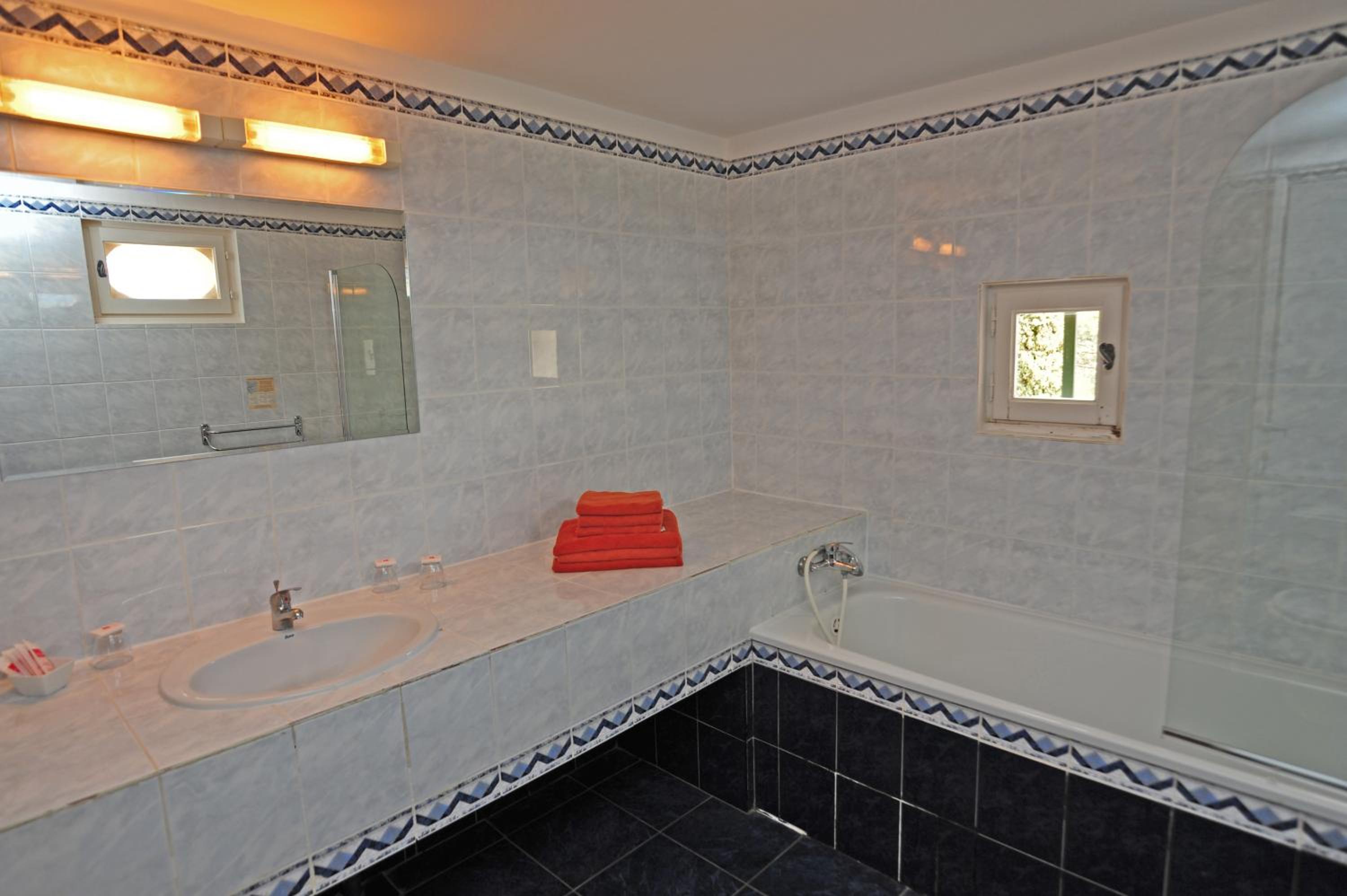 Triple Room with Terrace - Photo 3