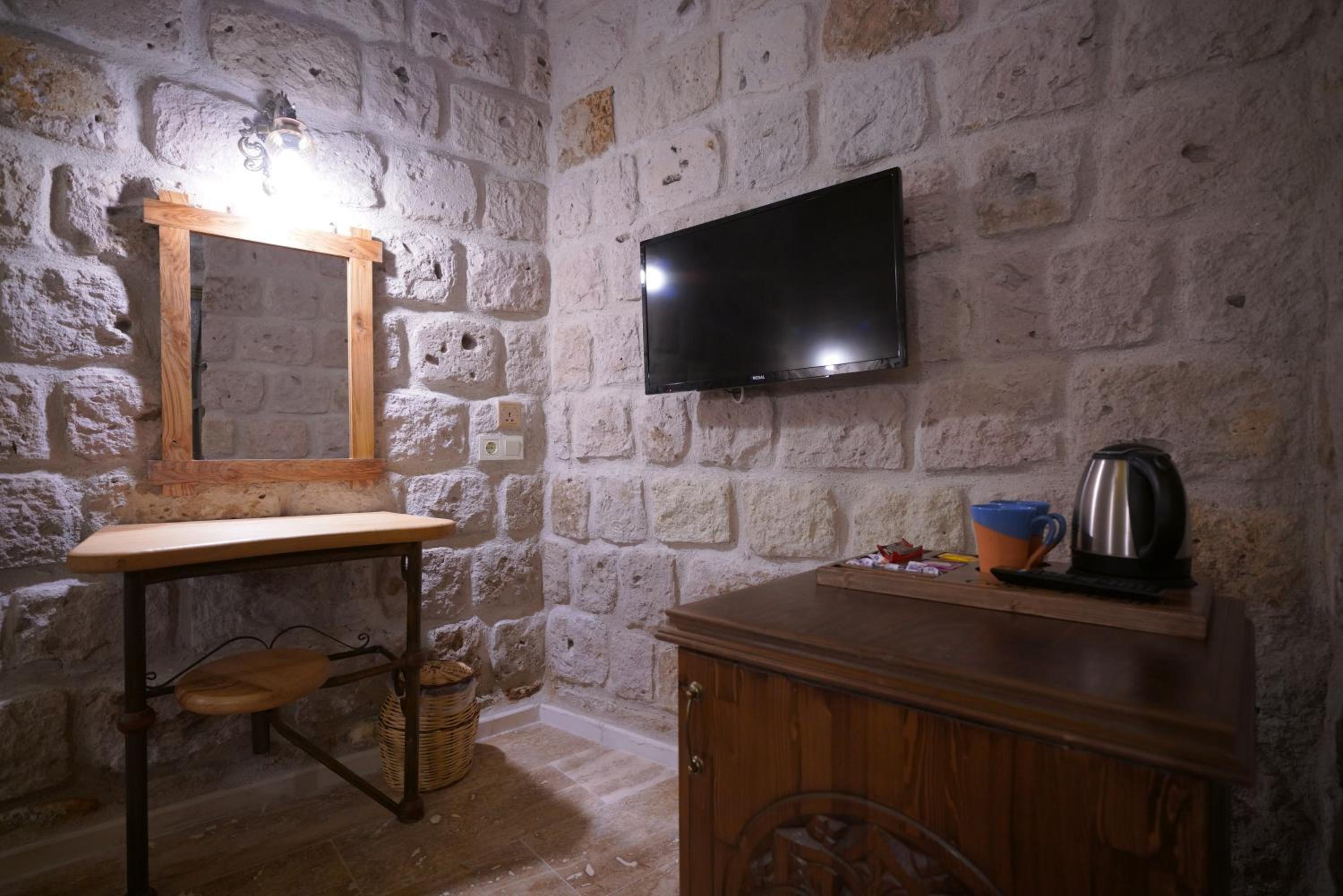 Junior Stone Room - Photo 8