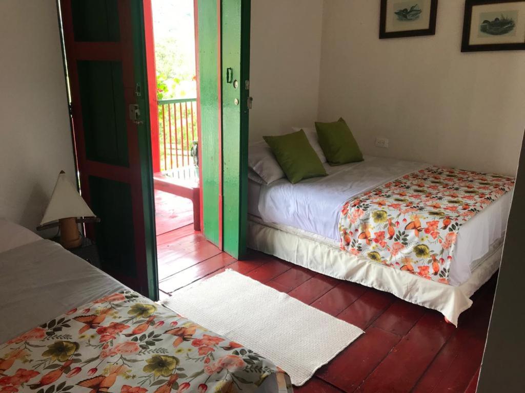 Double or Twin Room with Private Bathroom photo 1