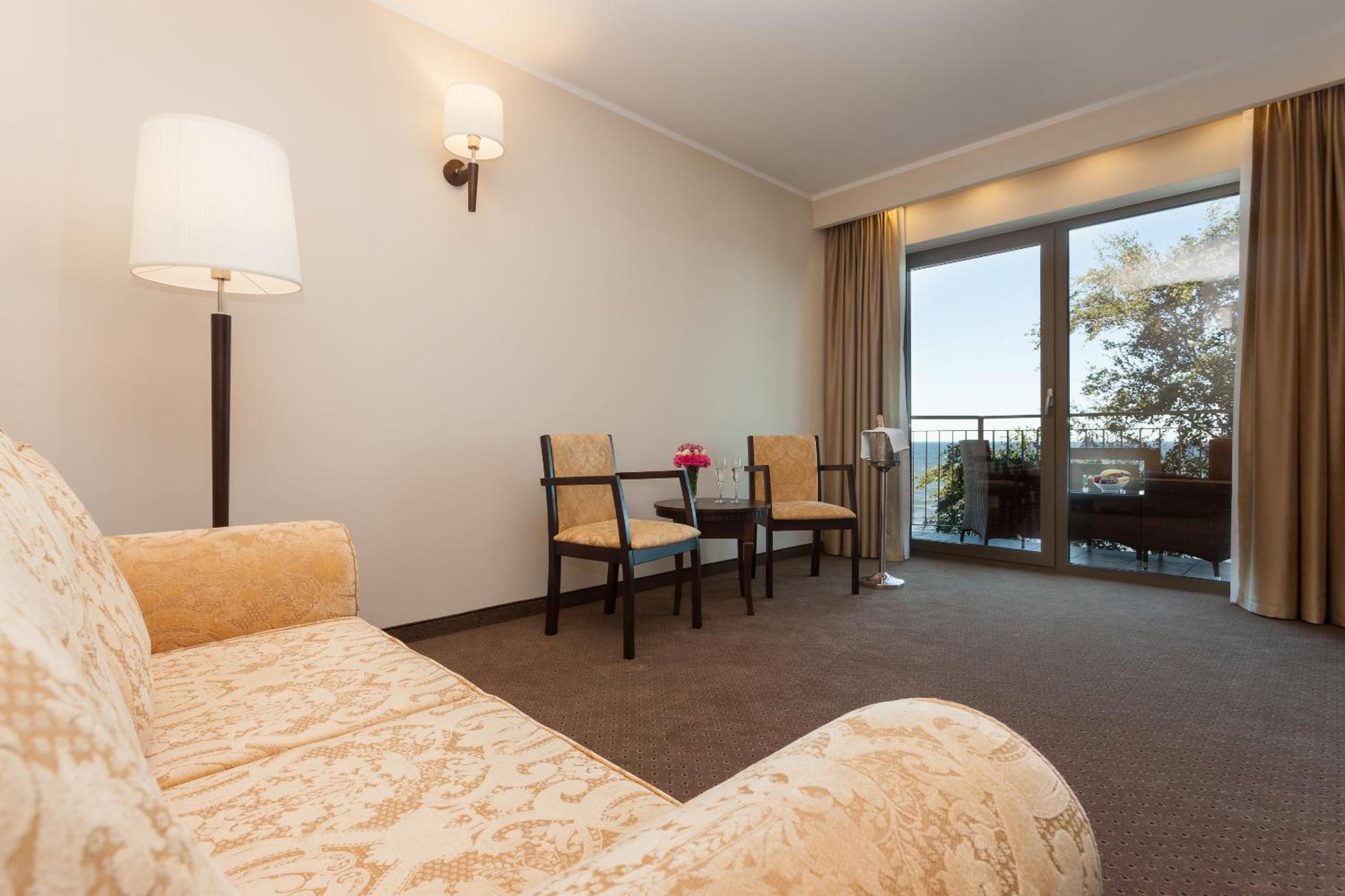 Superior Apartment with Sea View - Photo 7