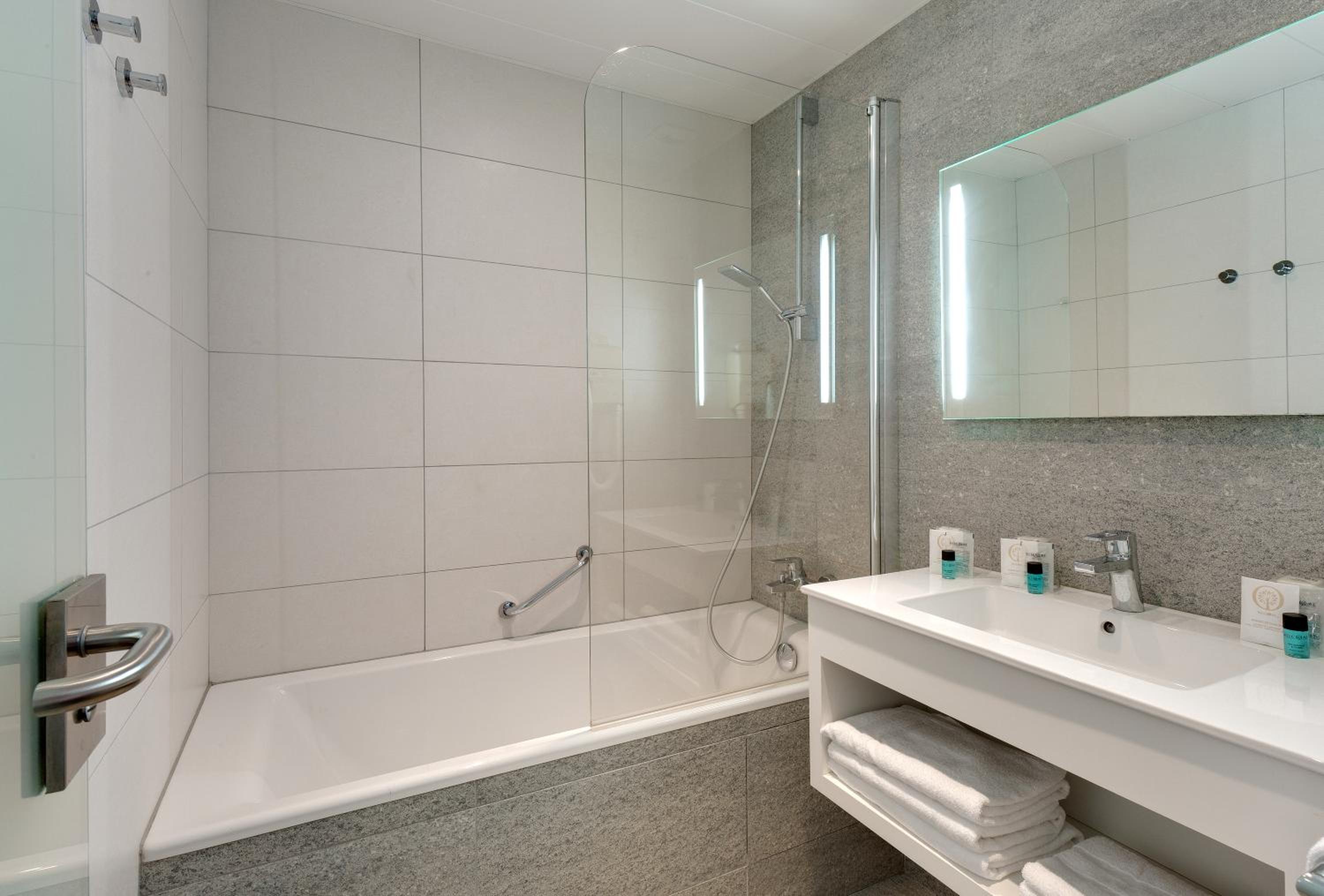 Double Room - Photo 2