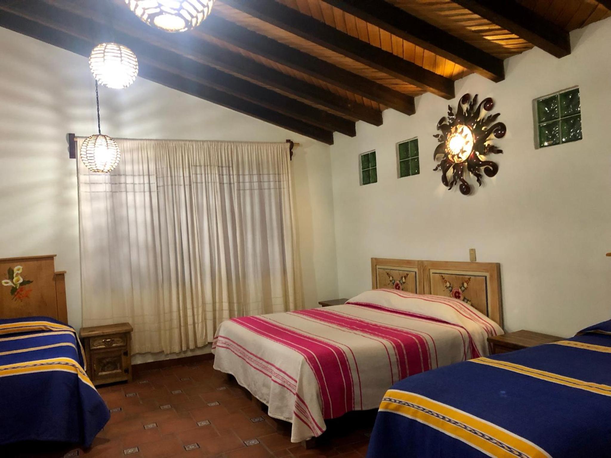 Standard Quadruple Room - Photo 4