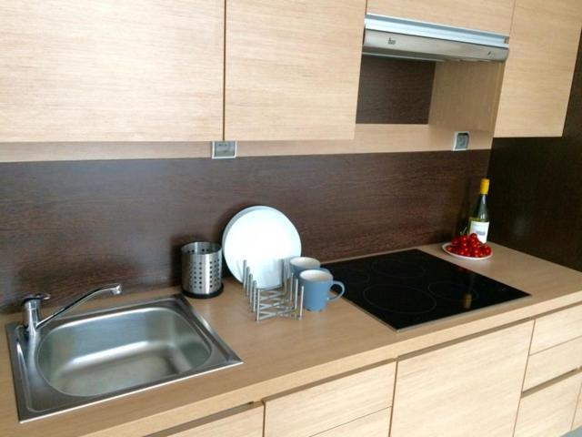 Large Double Room - Photo 2