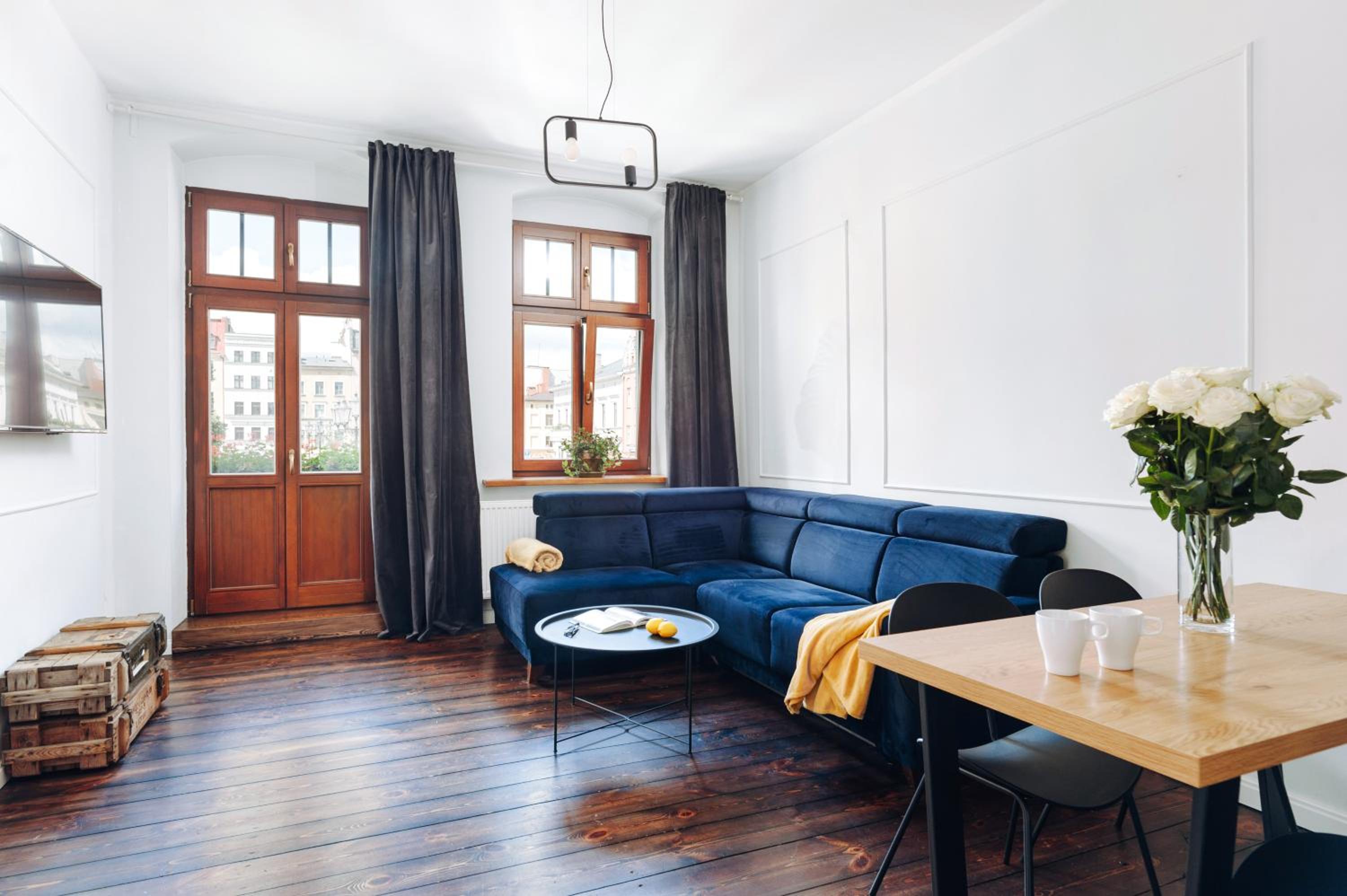 Deluxe Apartment with Nowomiejski Market View (1st floor) - Photo 5