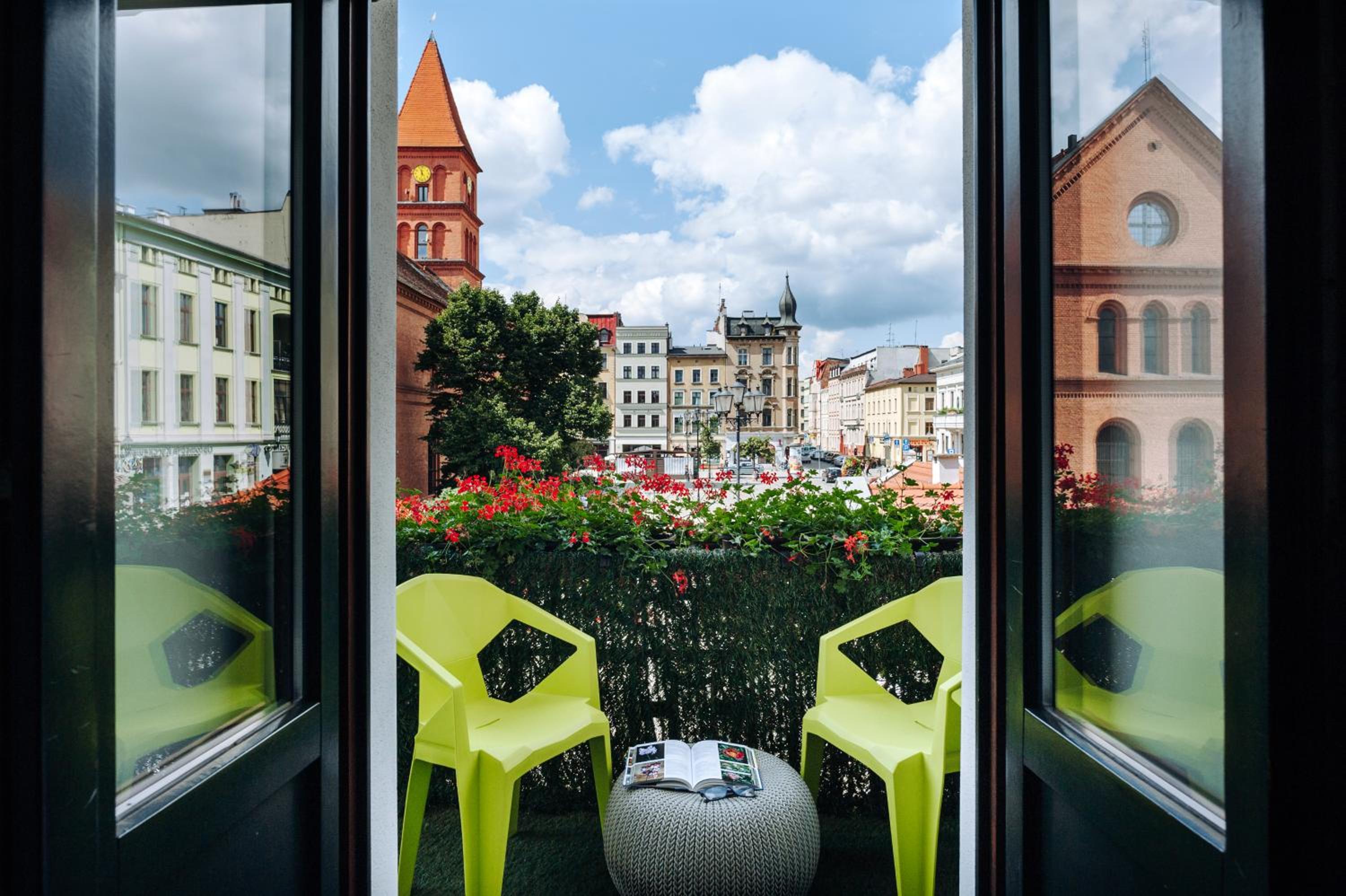 Deluxe Apartment with Nowomiejski Market View (1st floor) - Photo 8