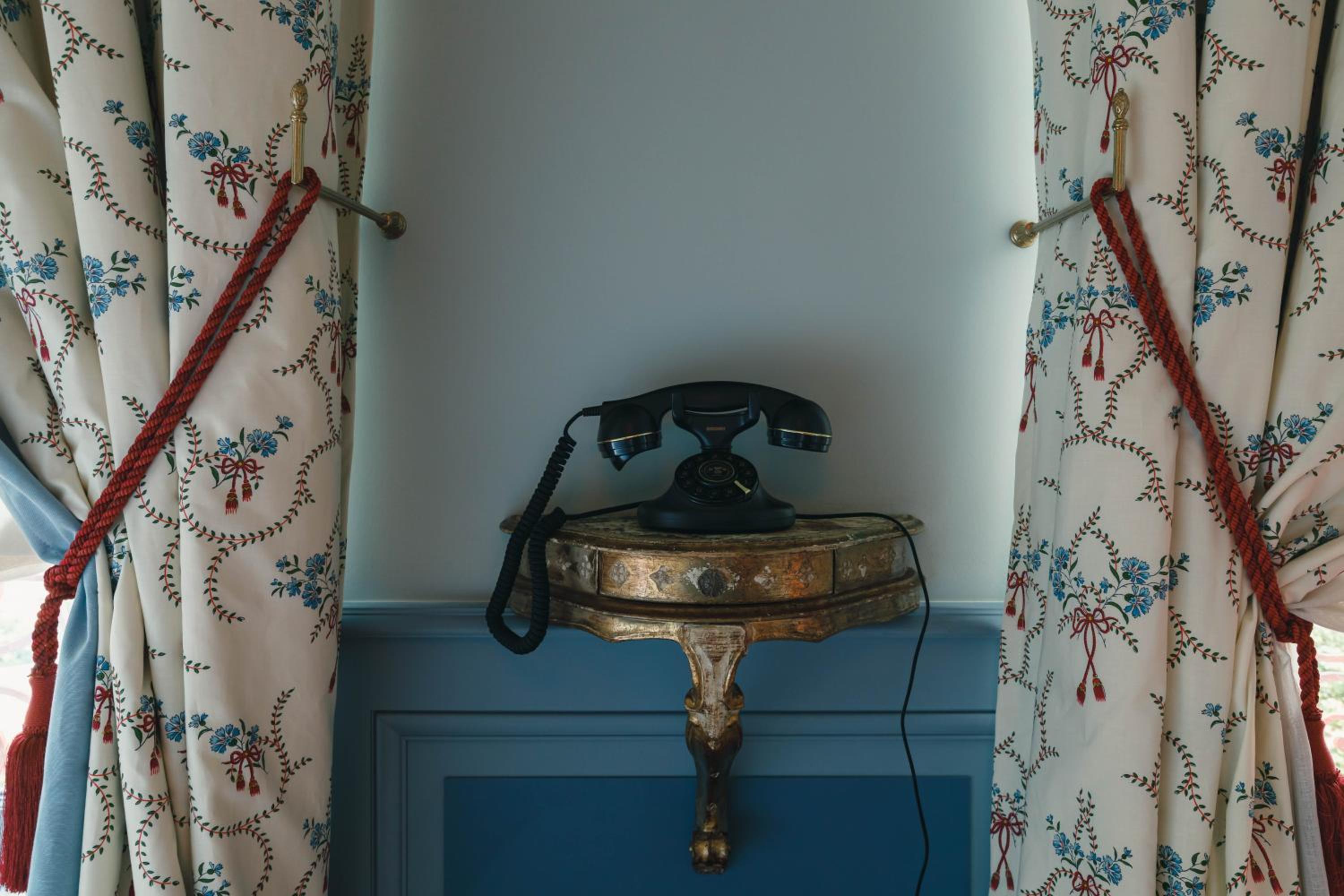 Prestige King Room - Photo 9