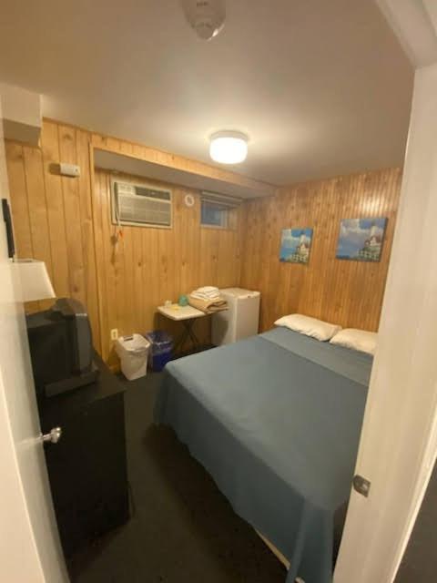 Triple Room with Private Bathroom - Photo 4