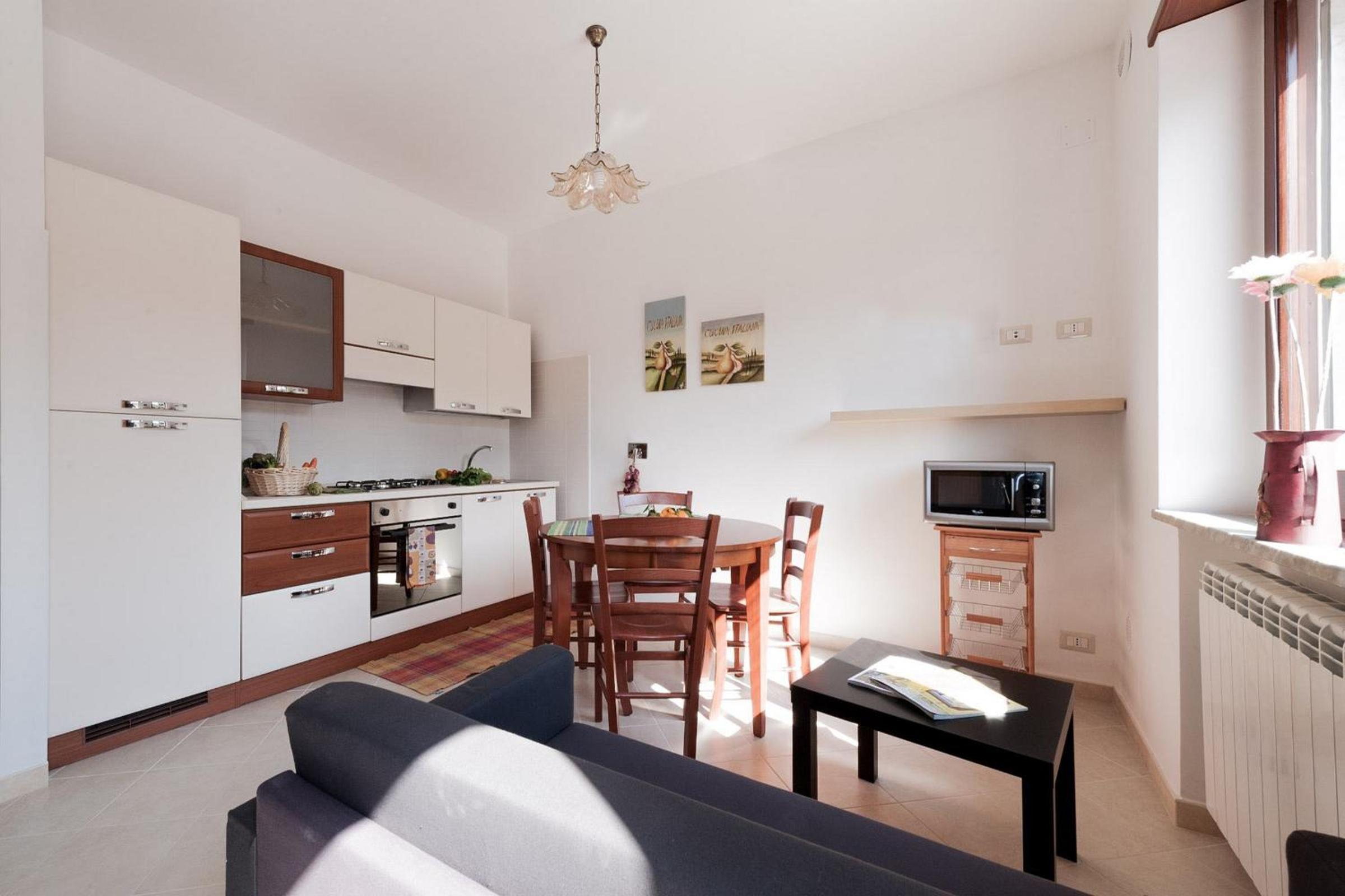 Two-Bedroom House photo 3