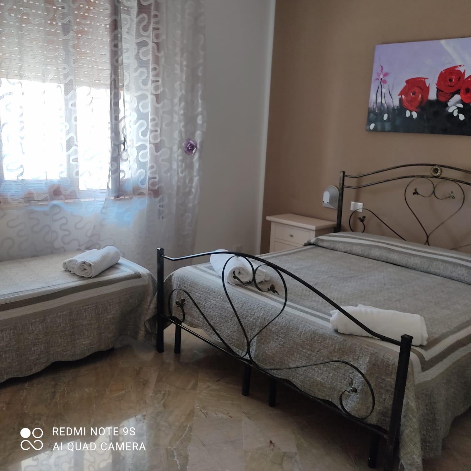 Quadruple Room - Photo 5