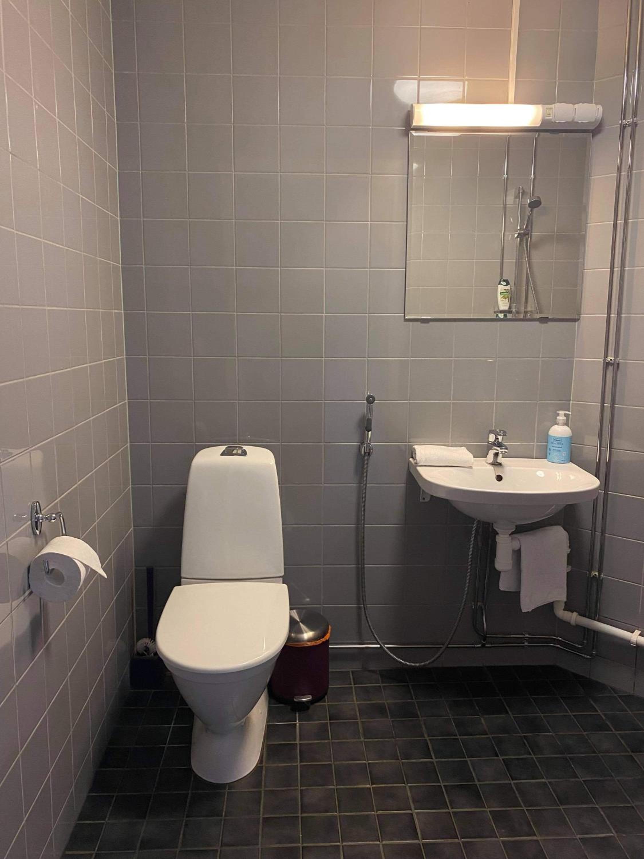 Budget Double Room photo 2