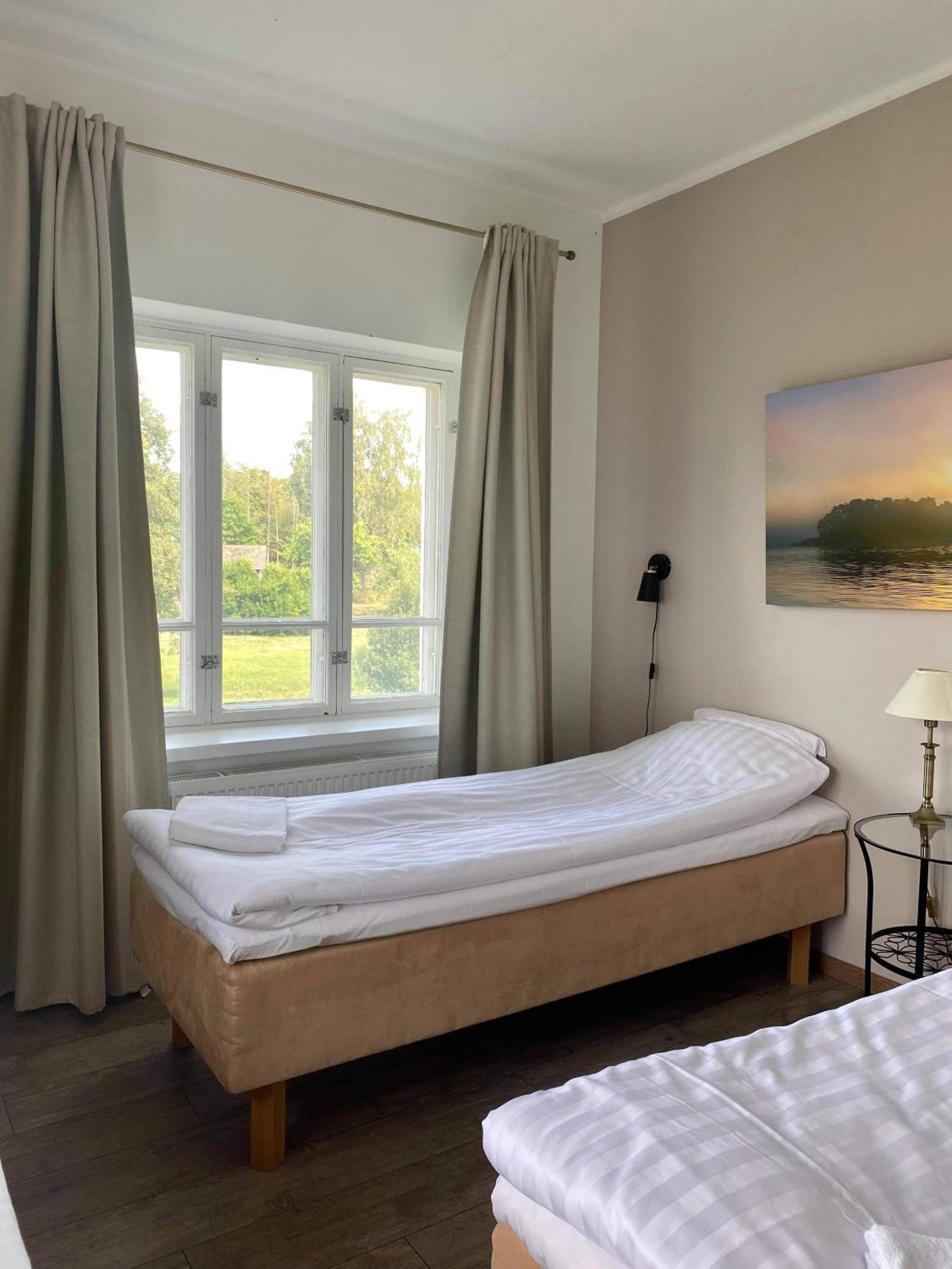Basic Triple Room photo 1