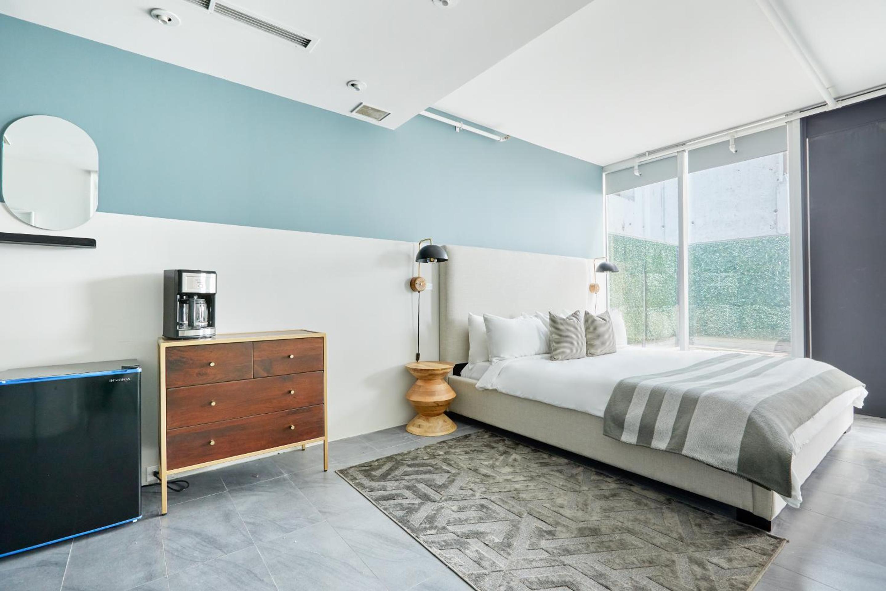 Superior King Room
