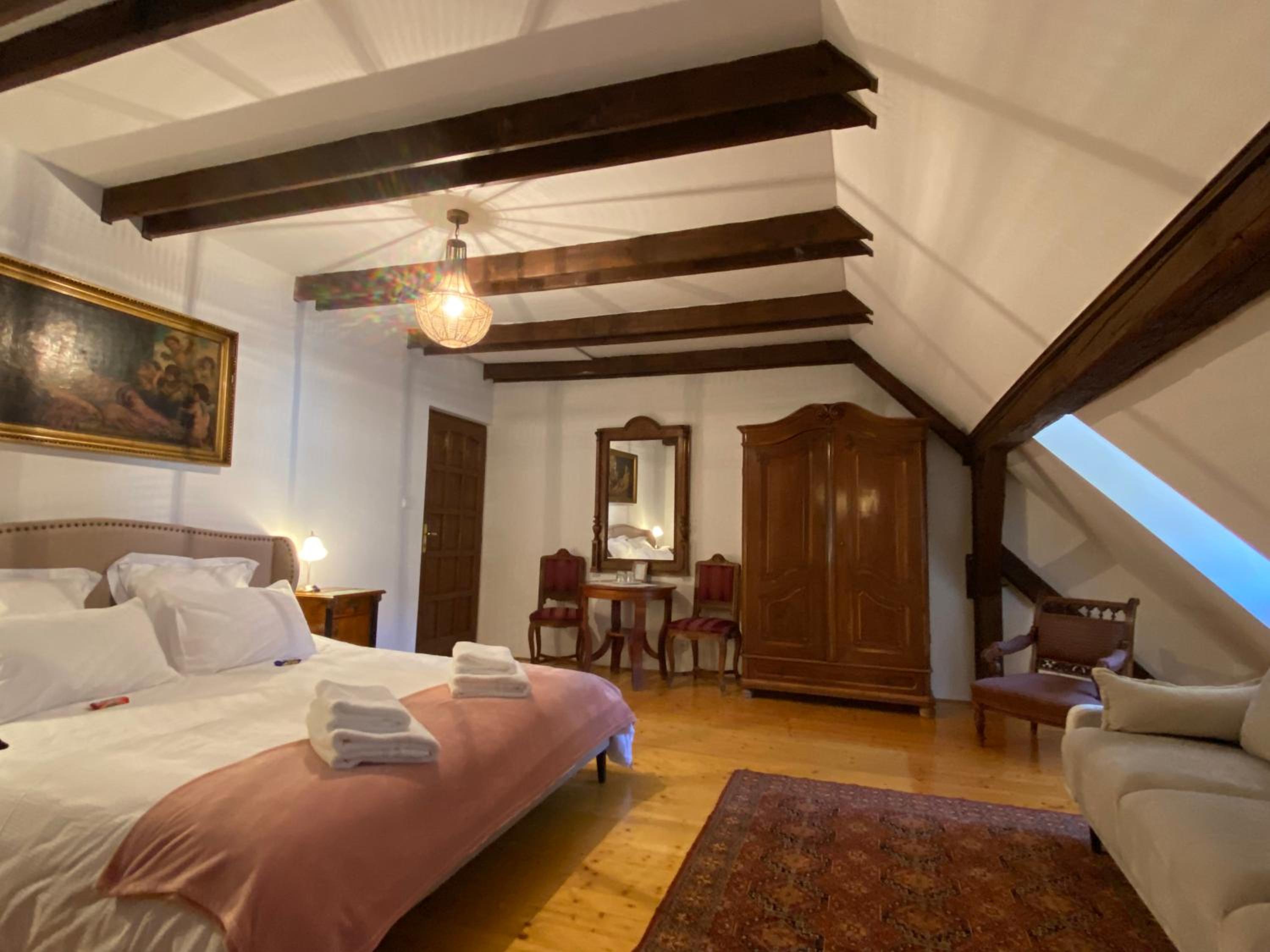 King Room with Garden View
