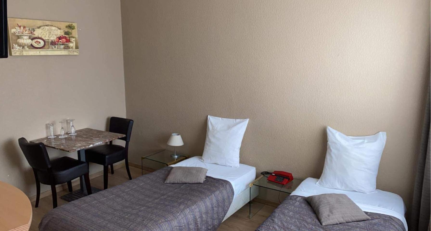 Double or Twin Room - Photo 1