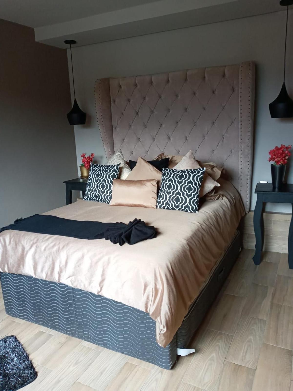 Two-Bedroom Apartment - Photo 1