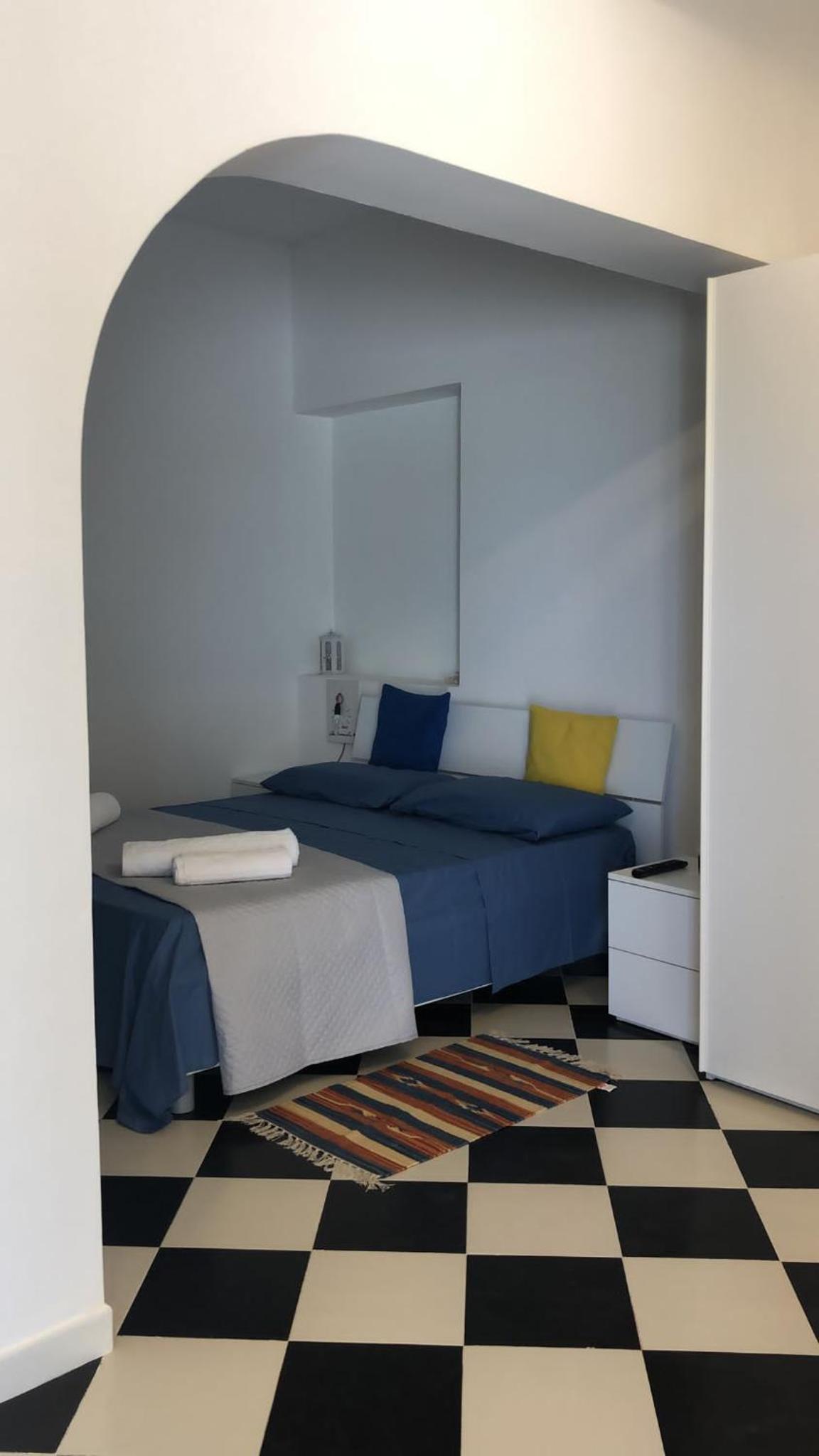 Deluxe Double or Twin Room - Photo 13