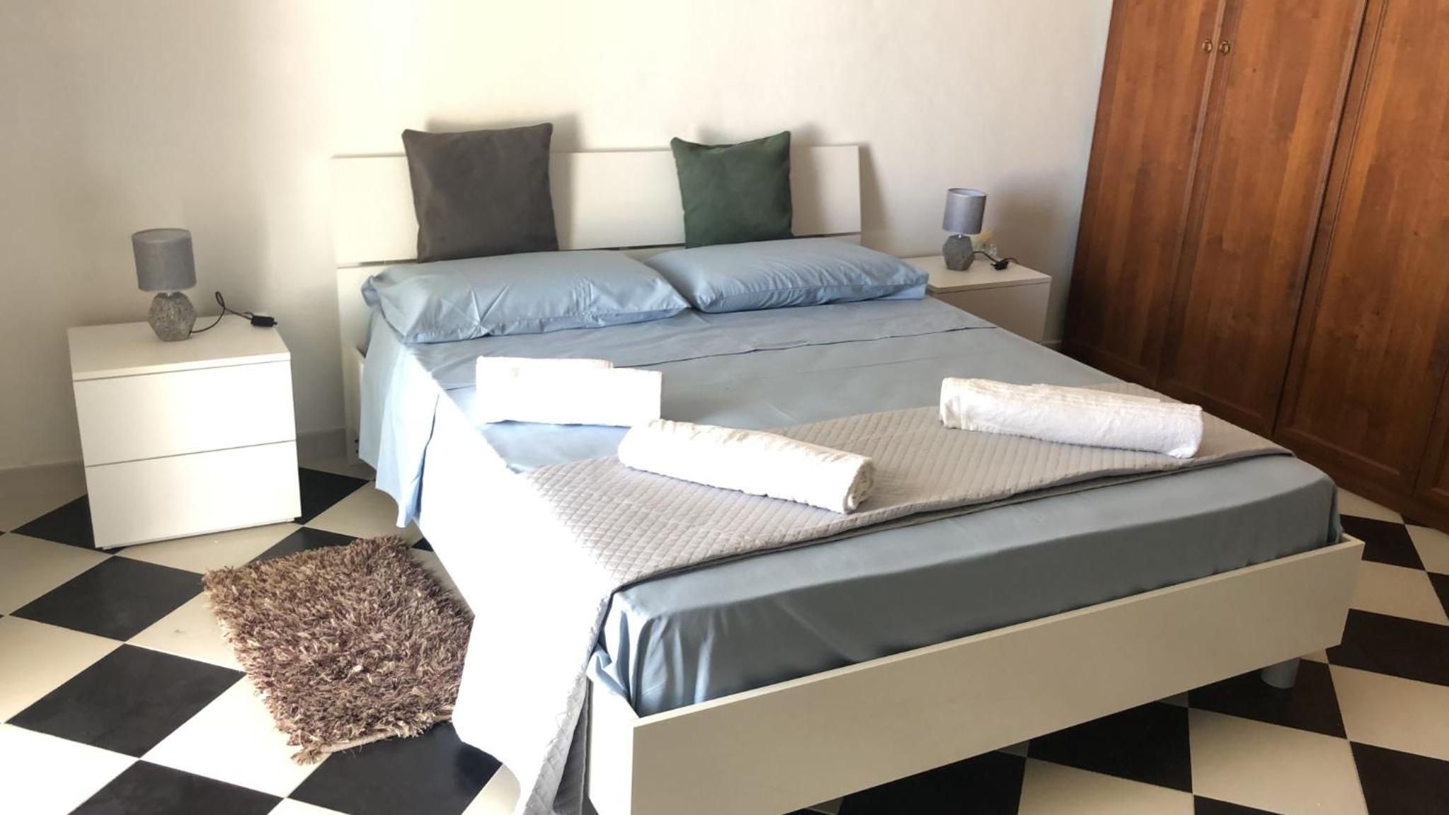 Double Room - Photo 6