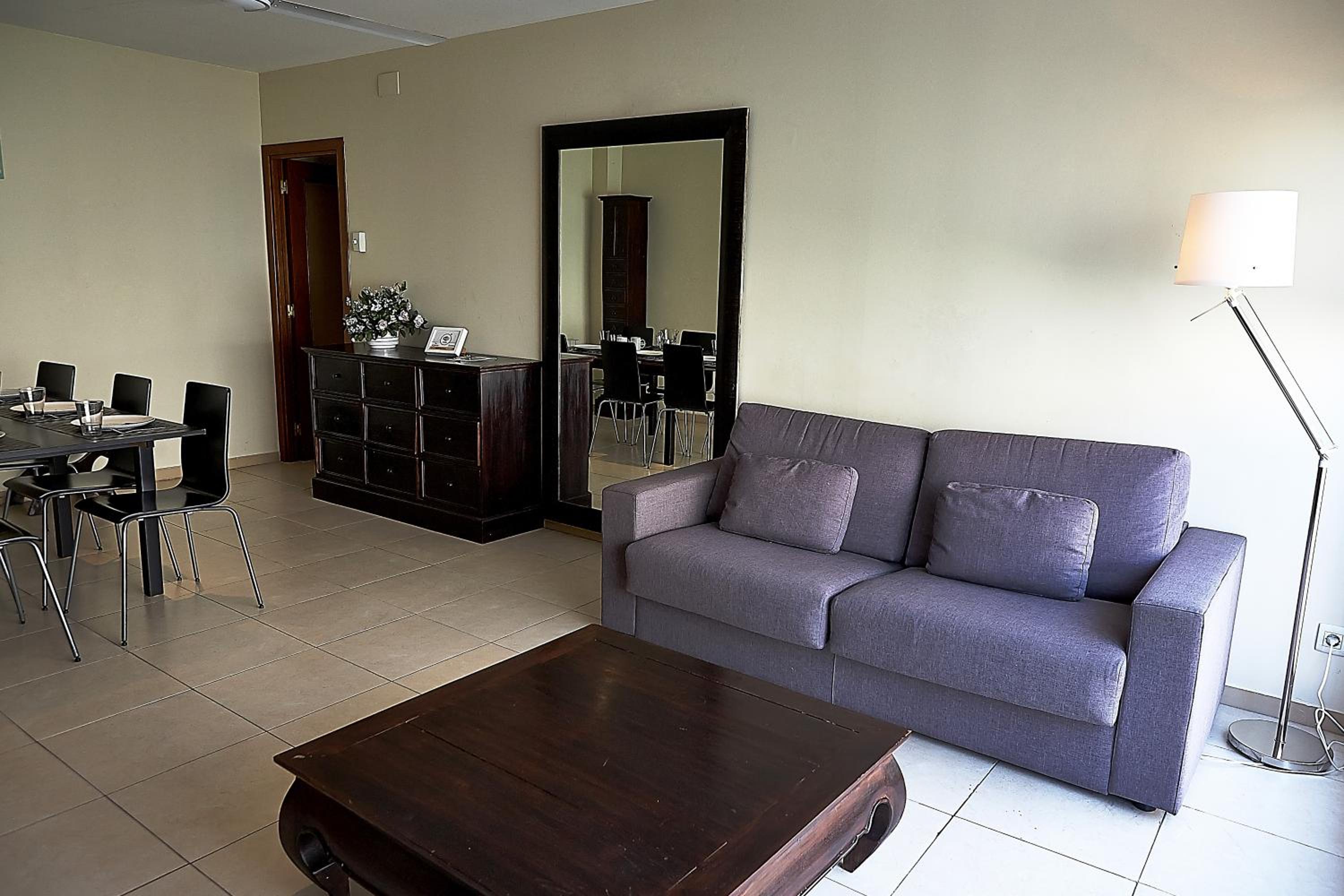 Apartamento de tres habitaciones (2-7 adultos)