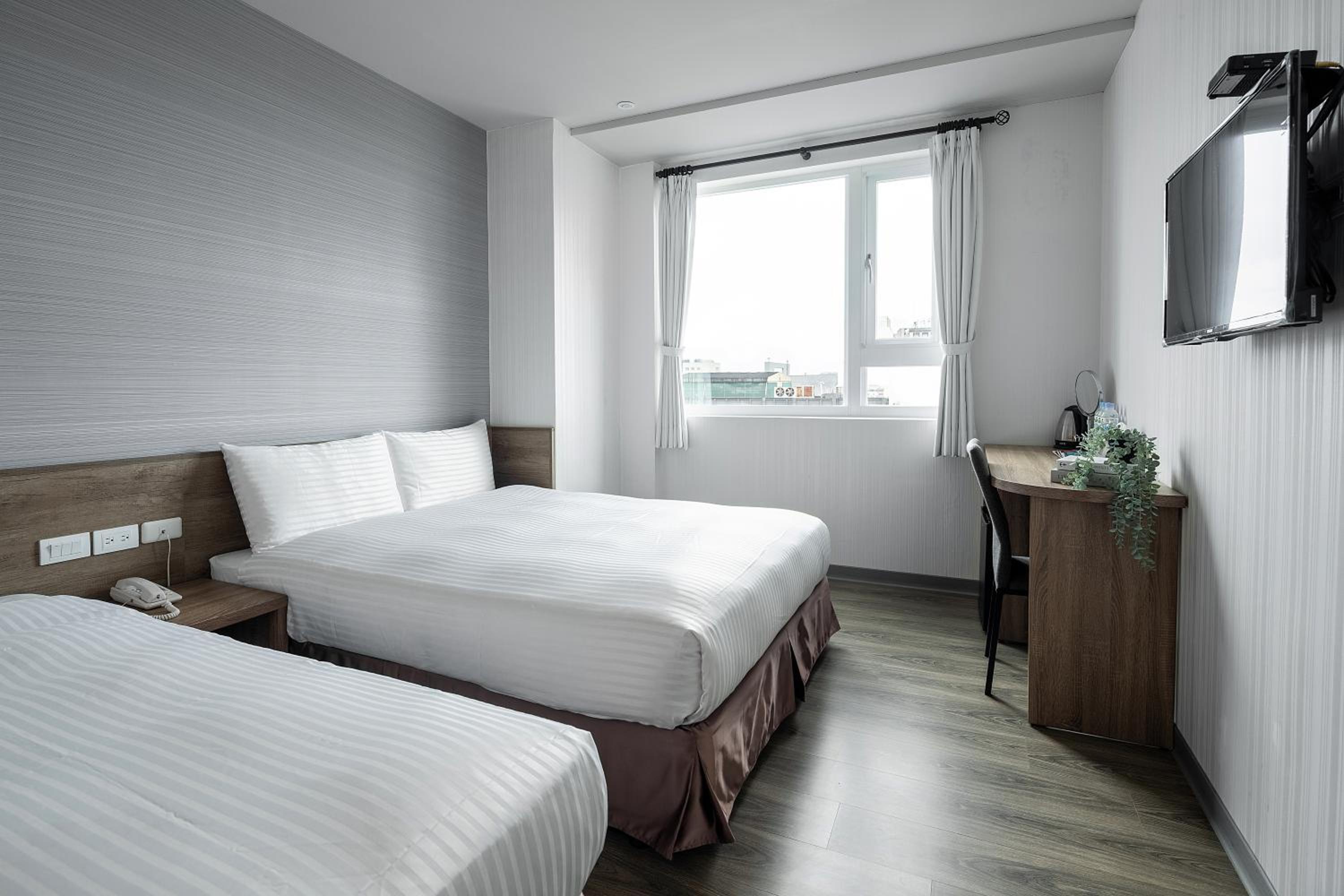 Standard Triple Room photo 3