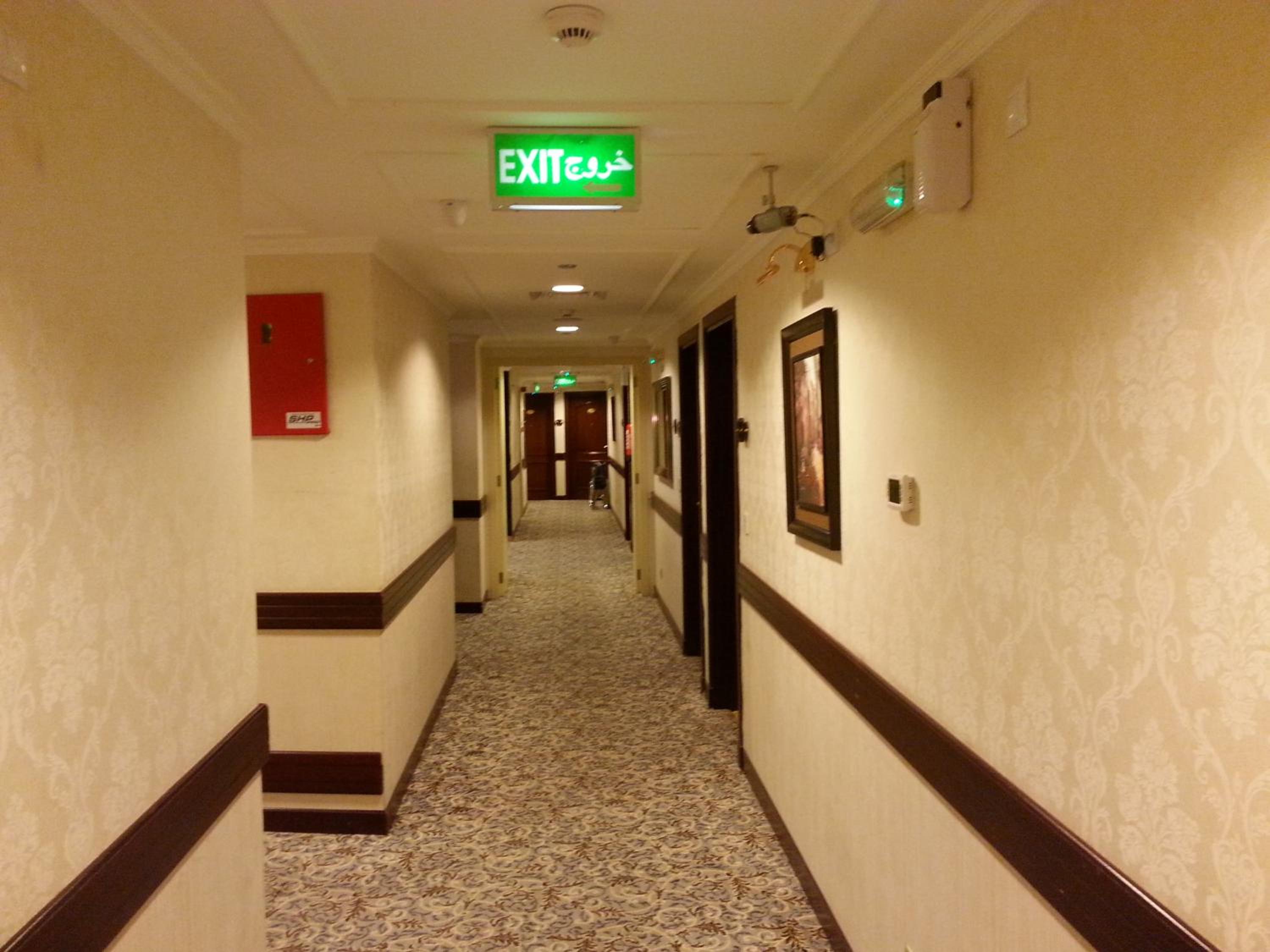 Twin Room - Photo 6