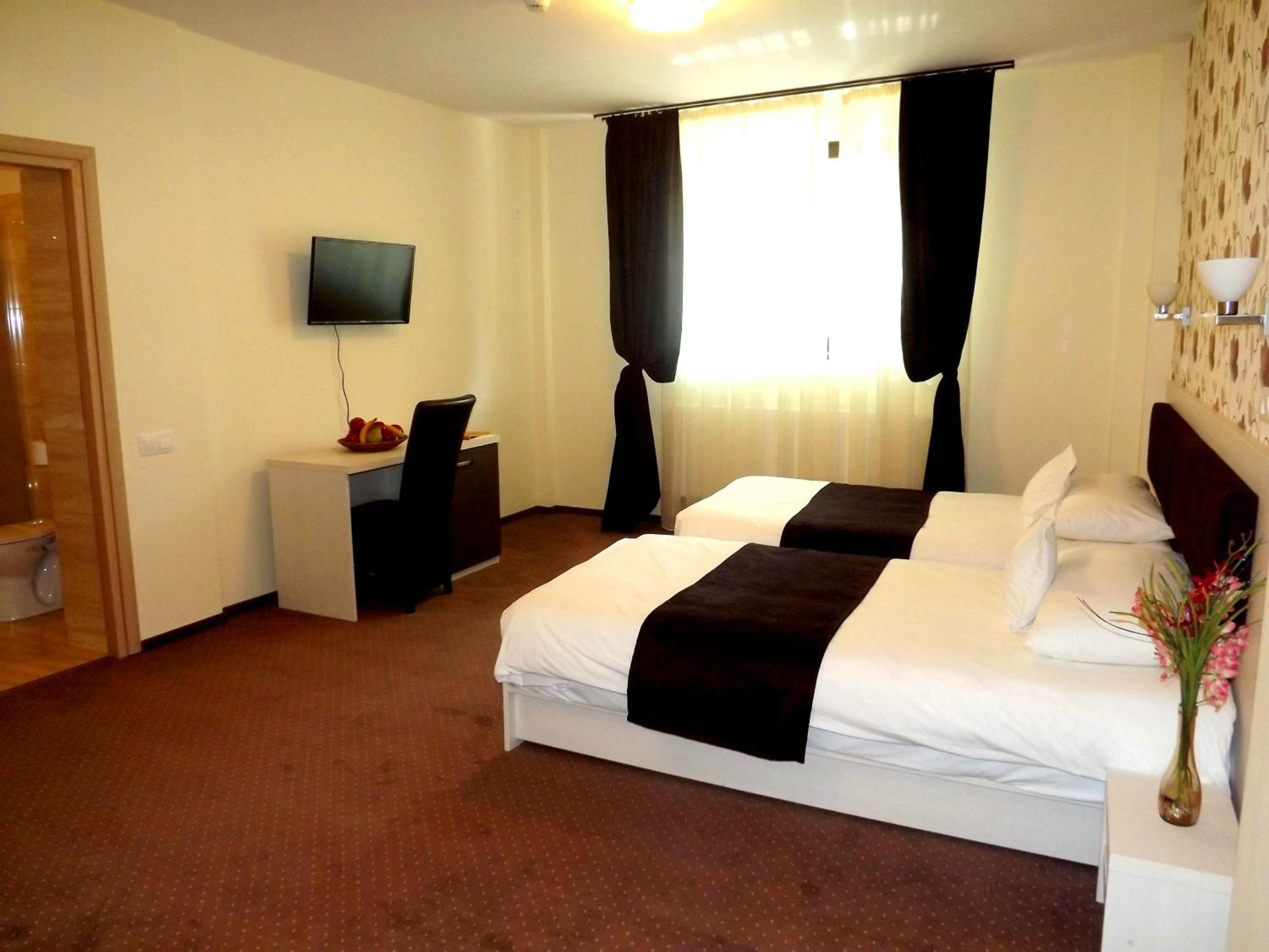 Twin Room photo 2