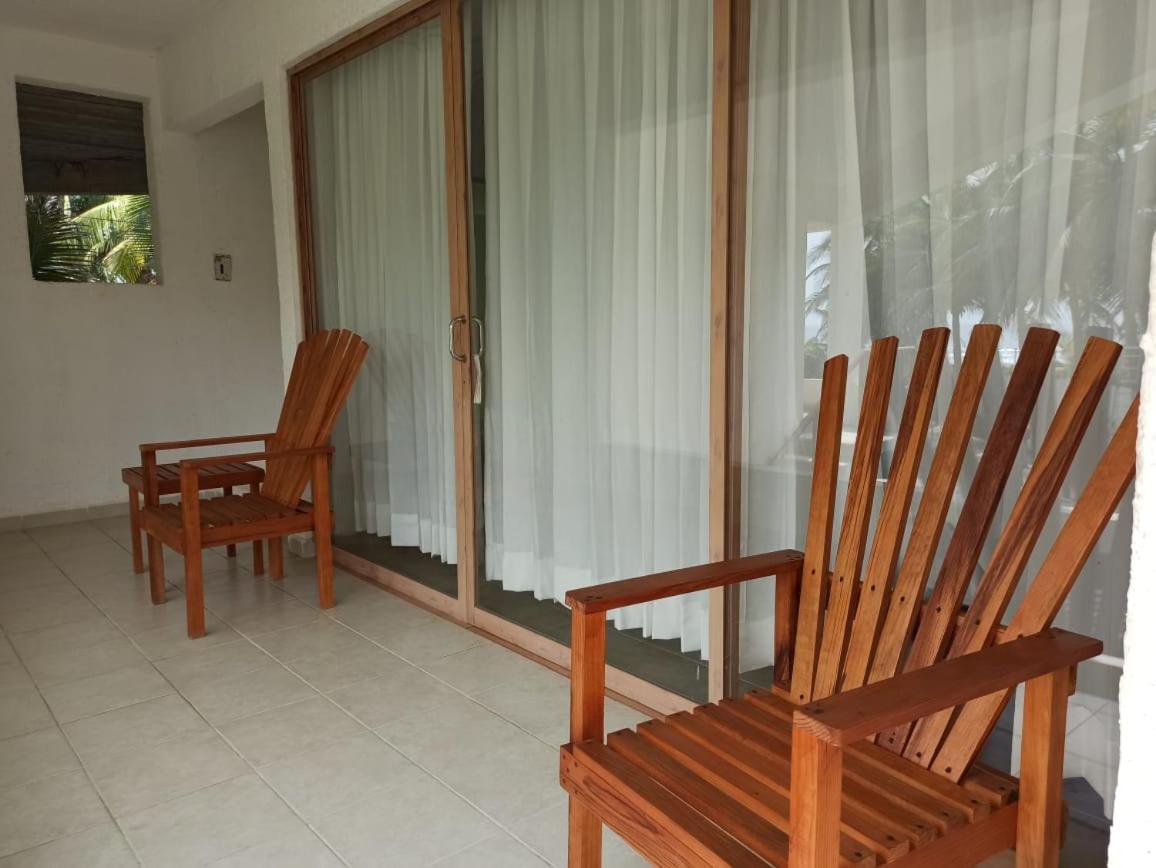 Villa photo 3