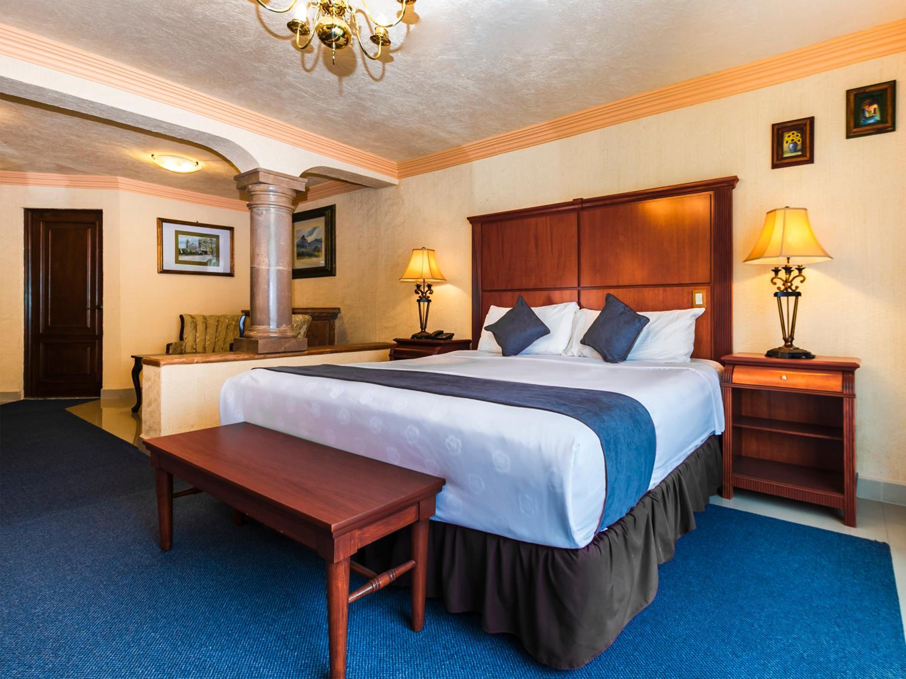 Standard King Room