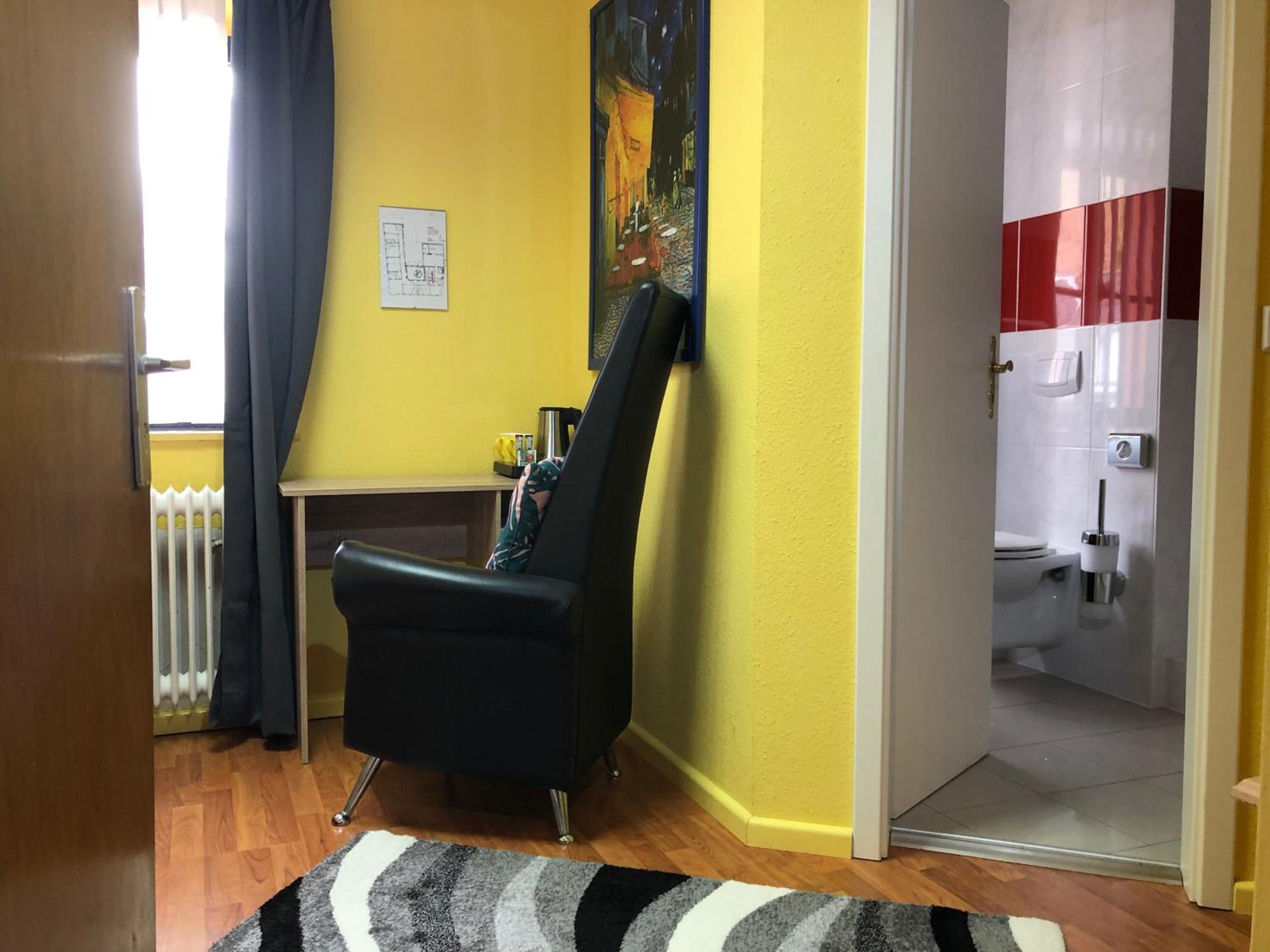Economy Single Room