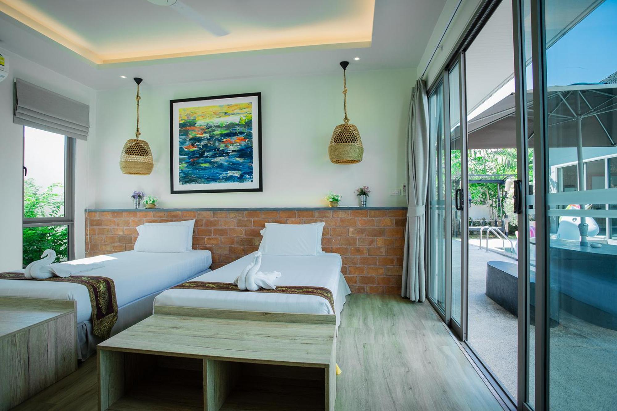 Three-Bedroom Villa - Photo 31