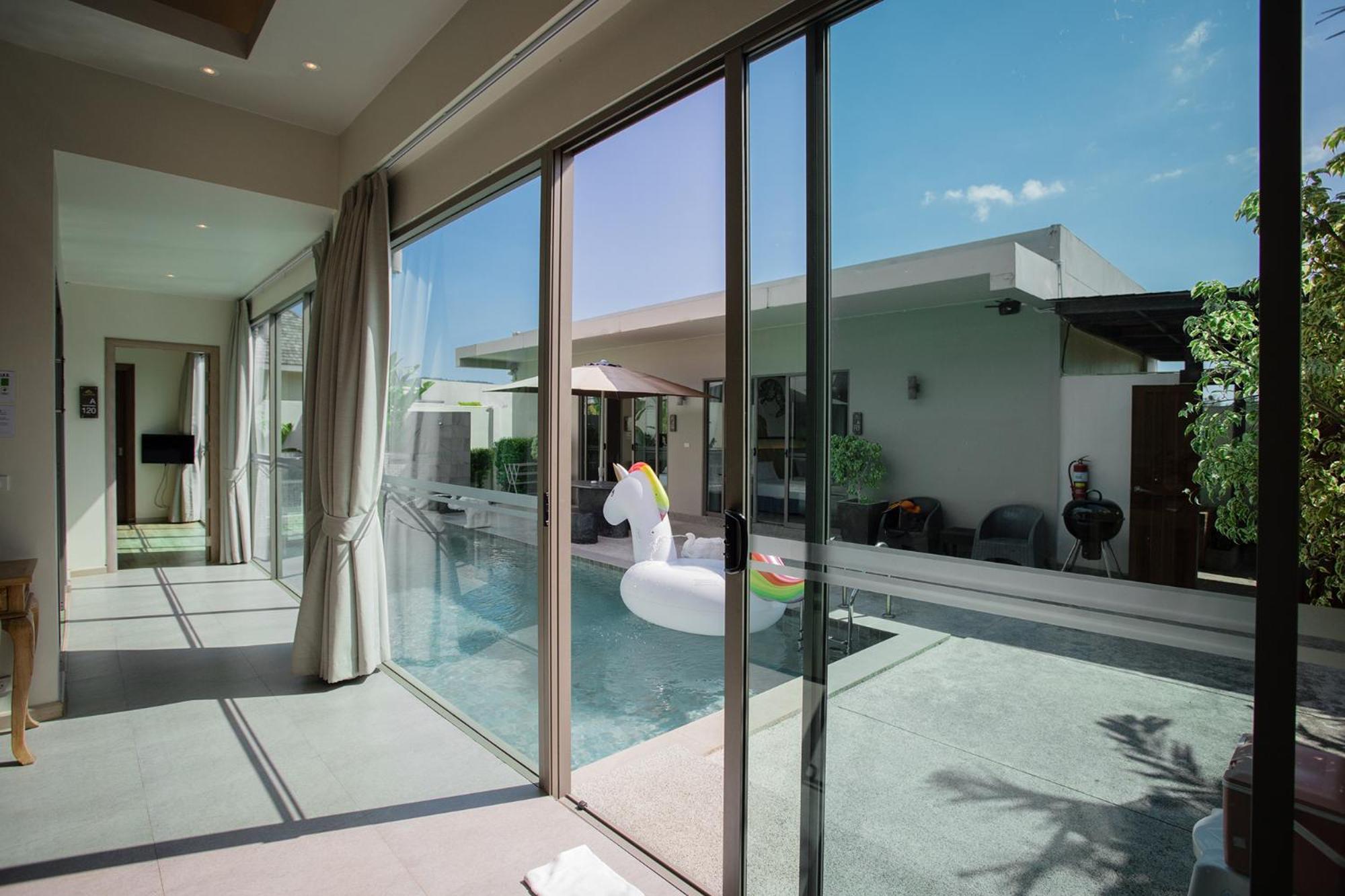 Three-Bedroom Villa - Photo 19