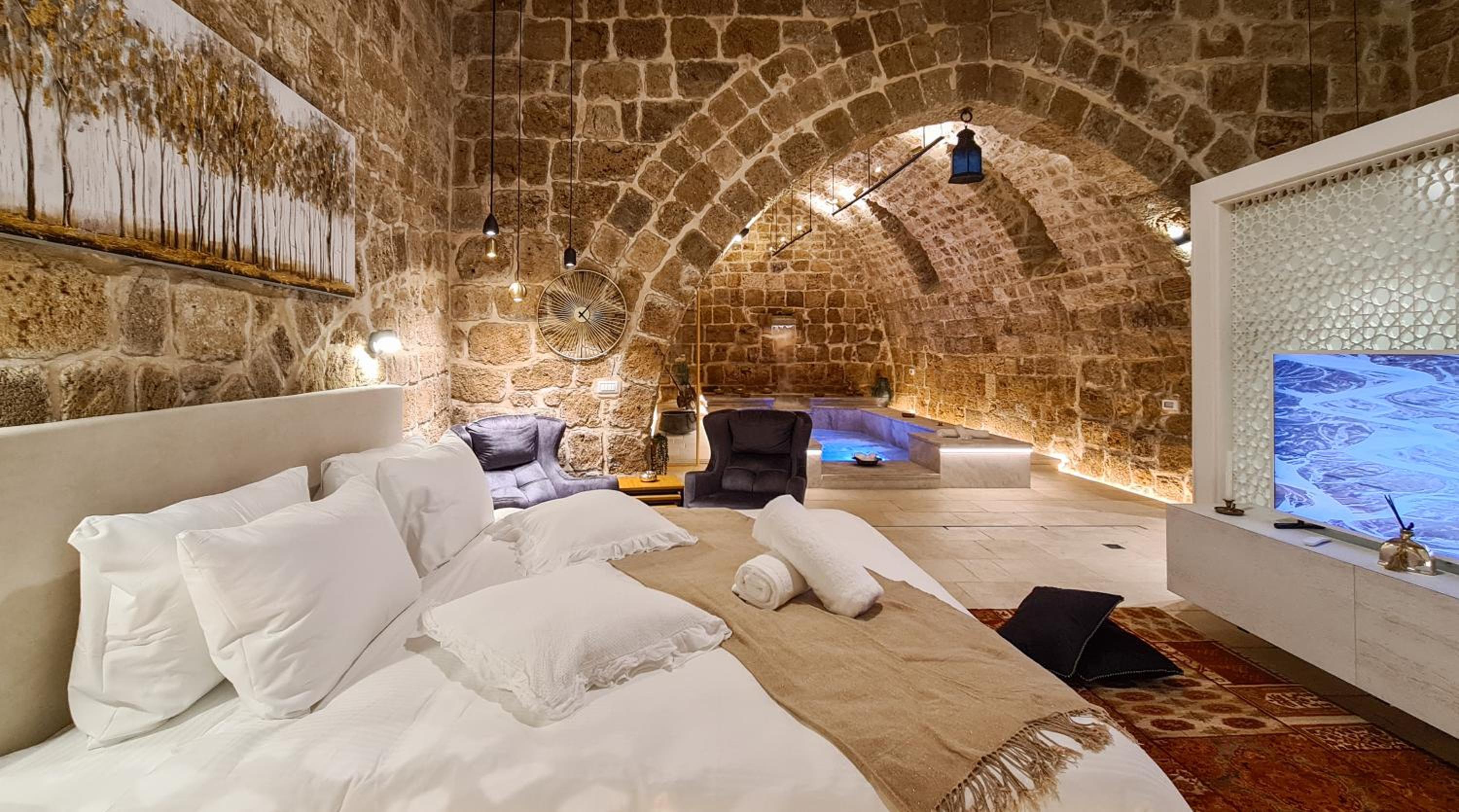 Luxury Loft with Private pool - Photo 13