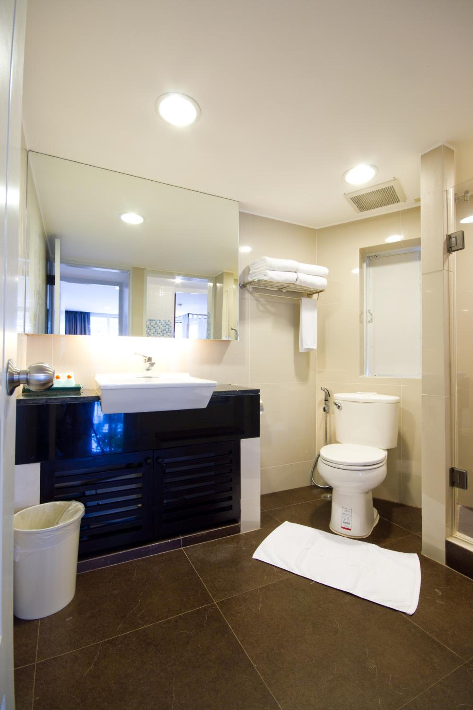 Charm Suite - Photo 8