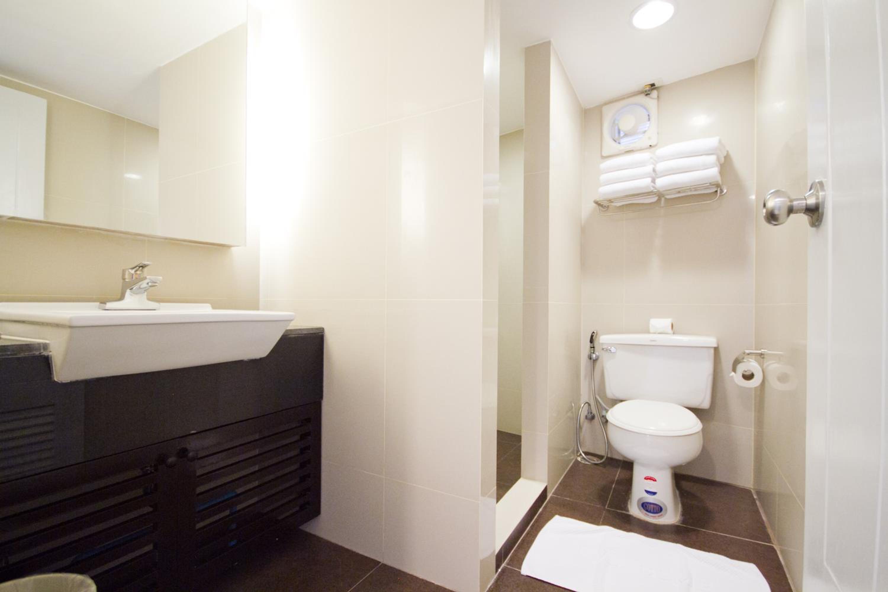 Family Duplex - Photo 7